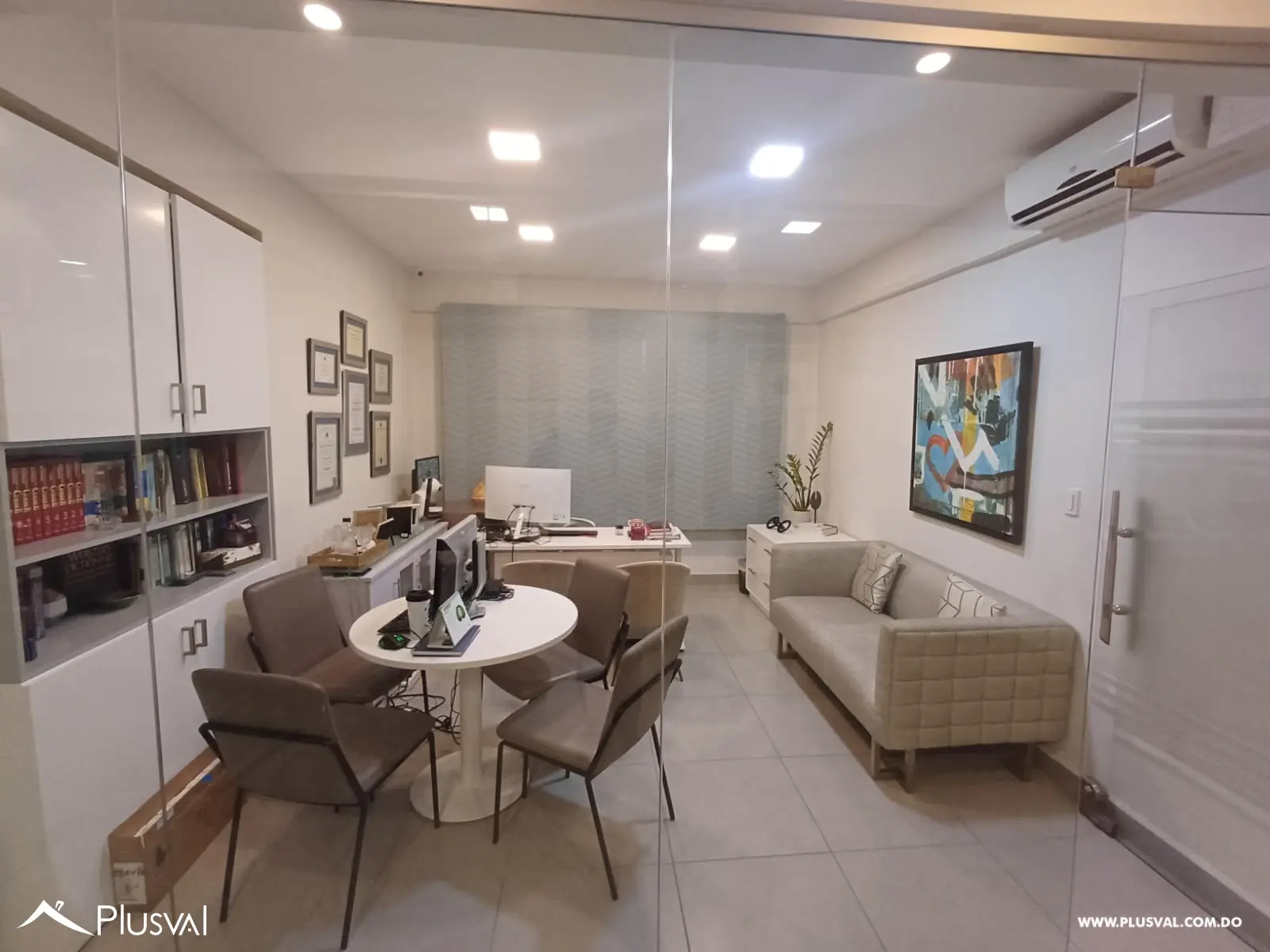 Se alquila Local Comercial en la Winston Churchill 501759
