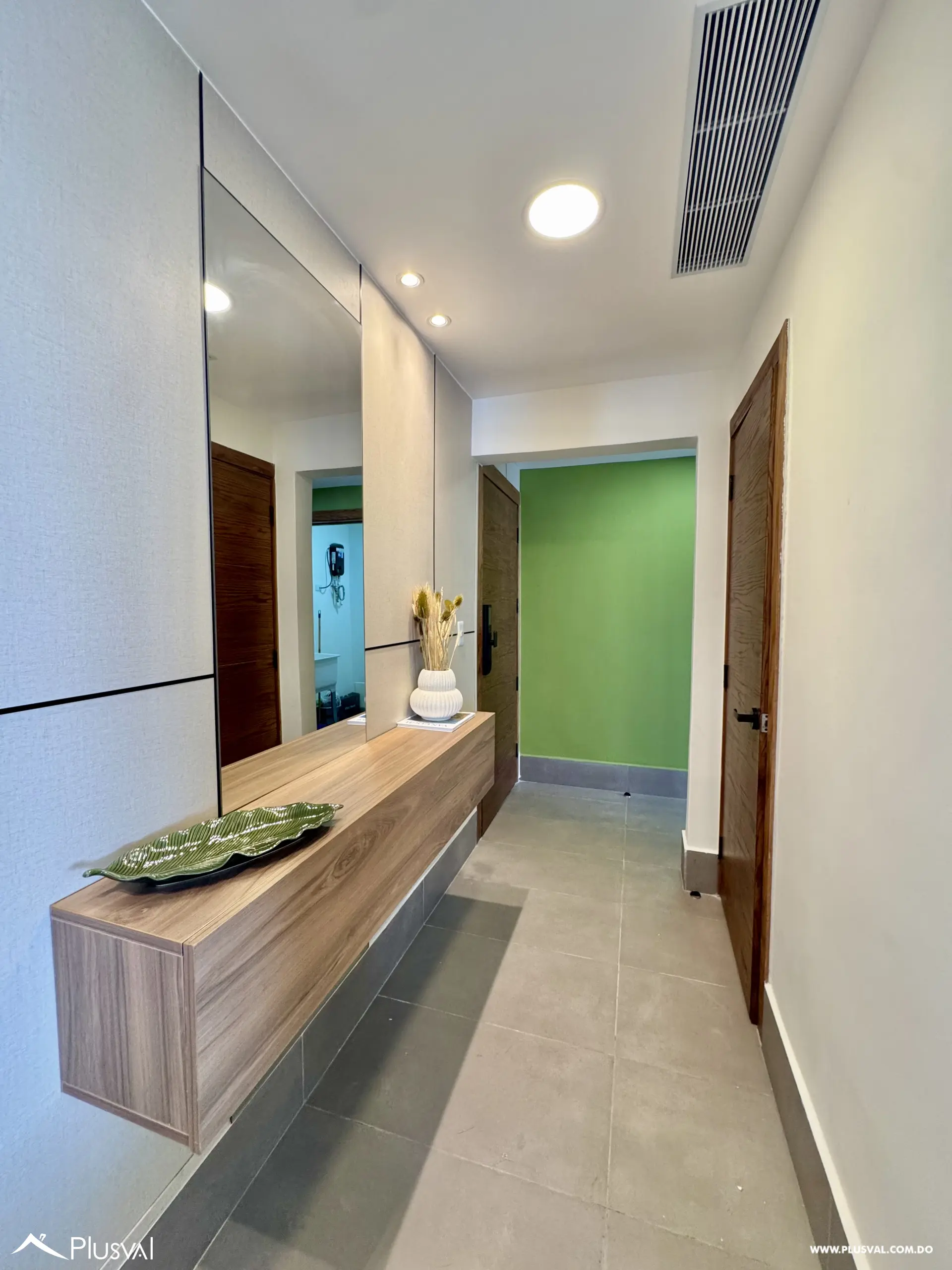 Alquilo Maravilloso Apto de 1h. en Piso Alto en Piantini 519091