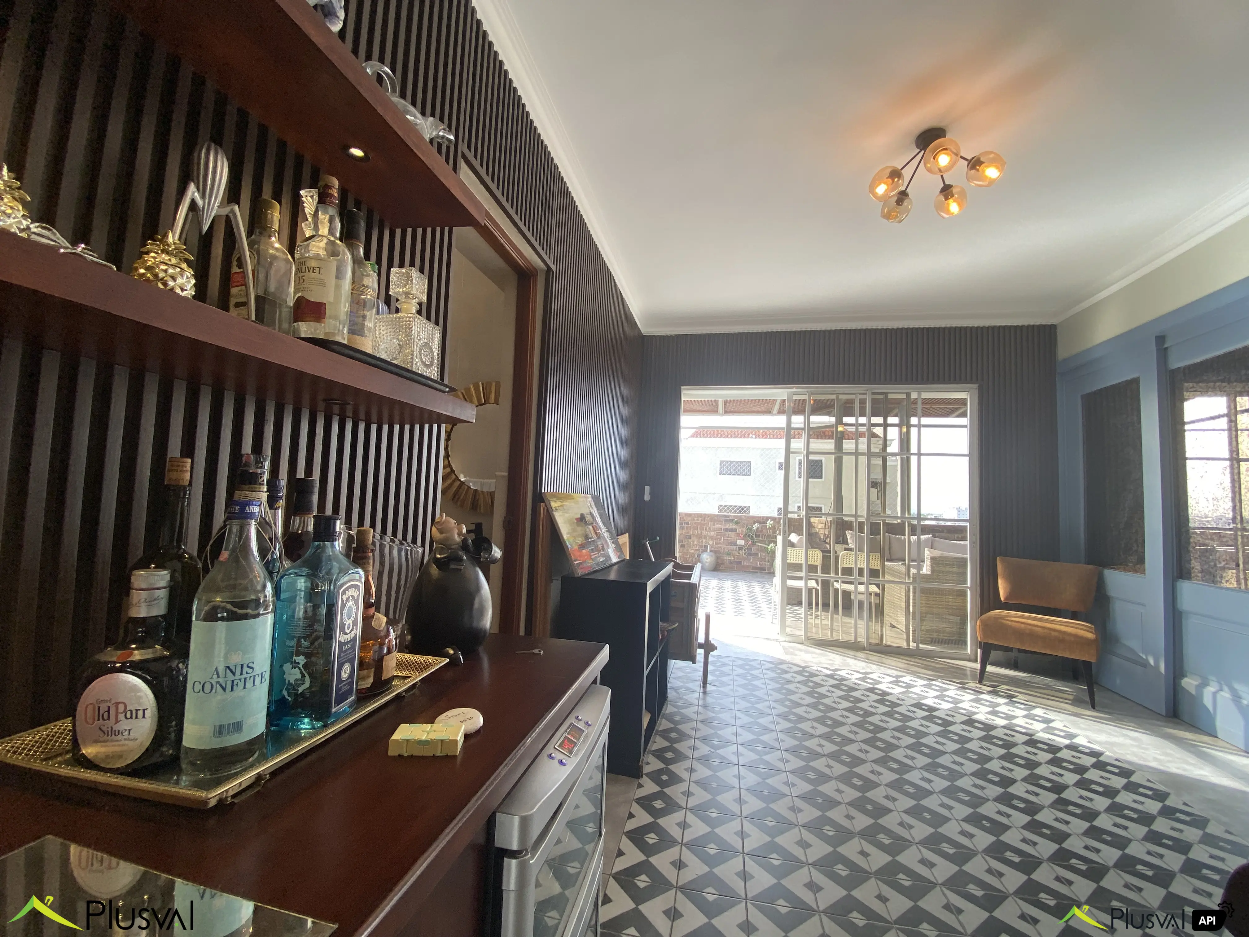 Vendo Excelente Apartamento Clásico en Evaristo Morales 450500