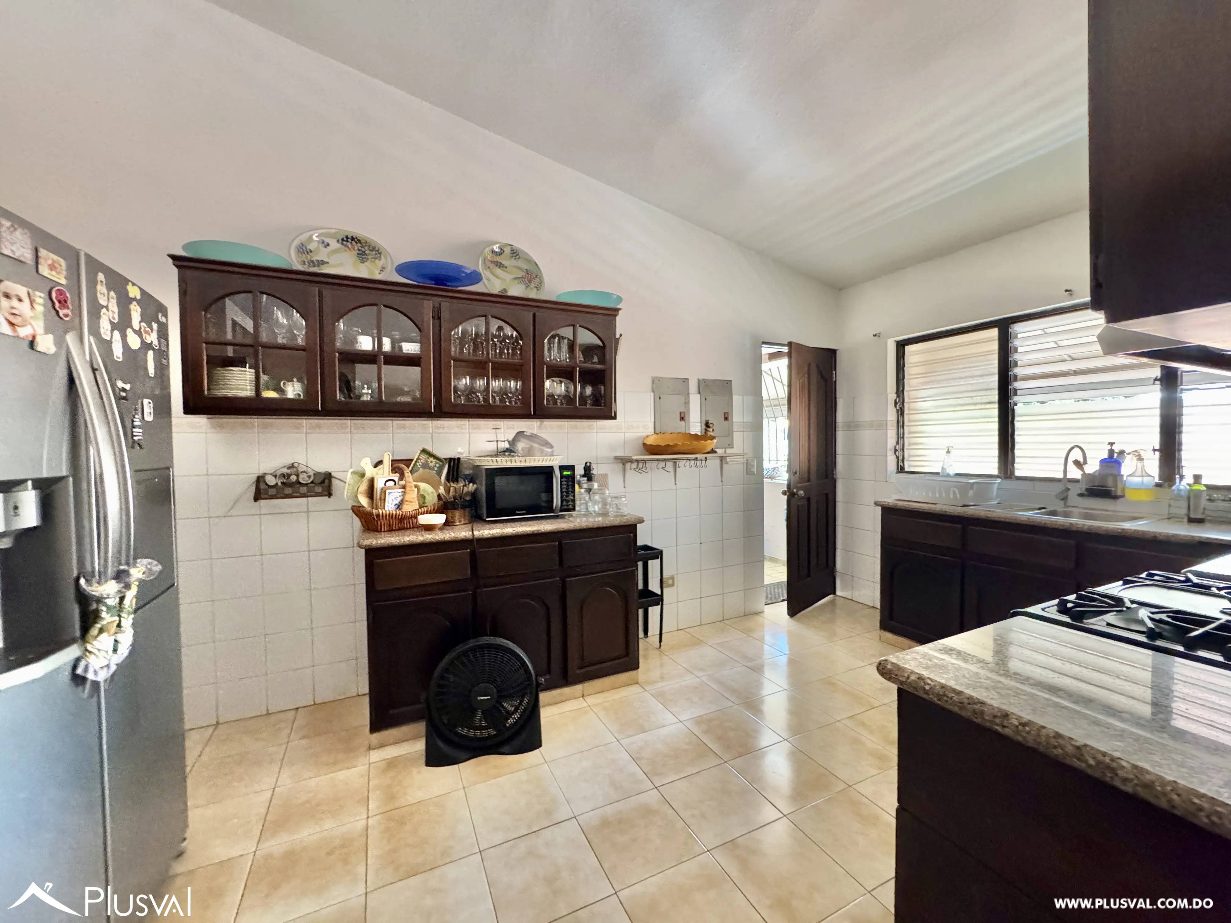 Vendo Maravillosa Casa de 2 Niveles en Los Cacicazgos 519174