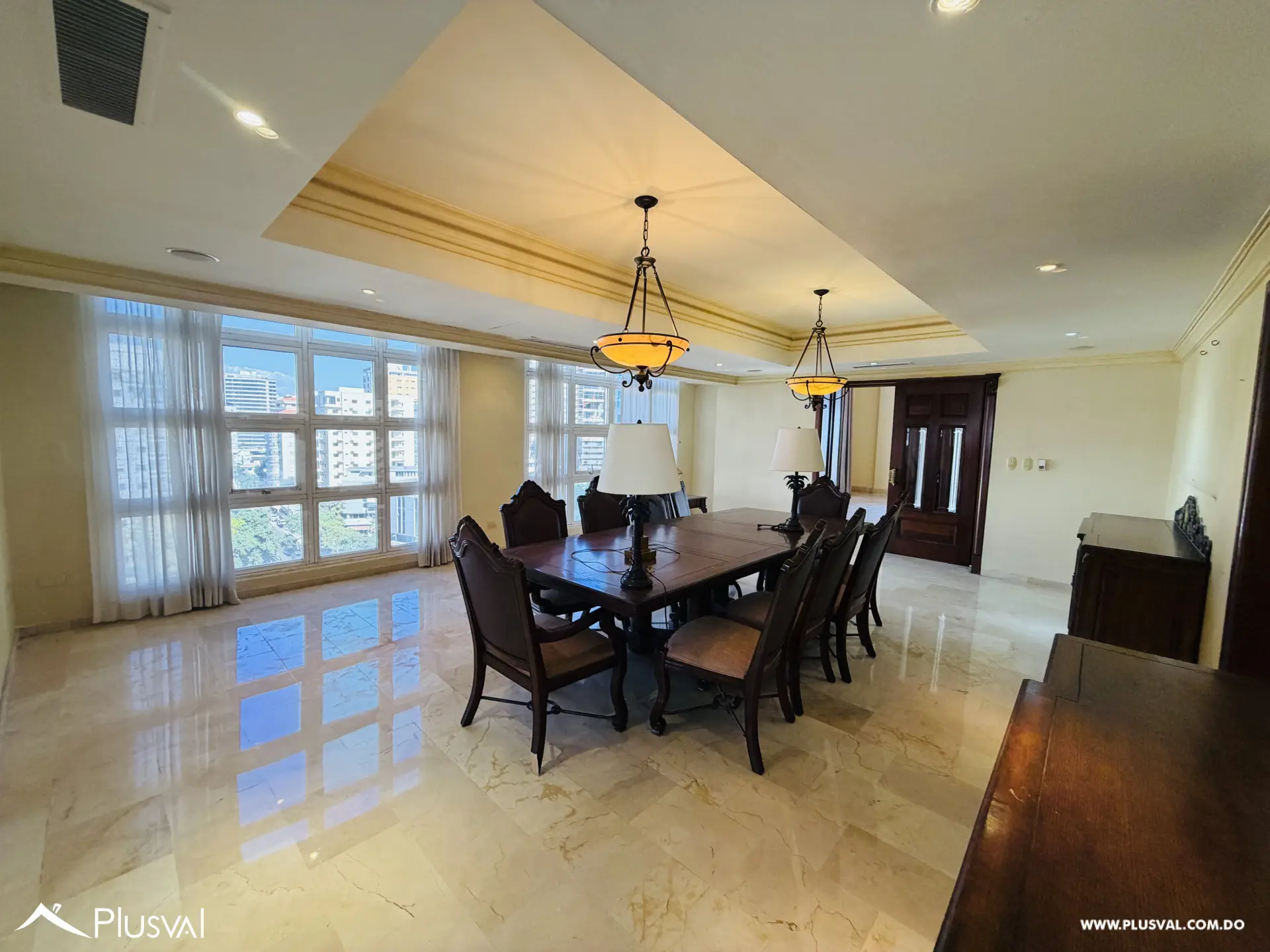 Apartamento penthouse de 3 niveles en La Esperilla en venta 490065