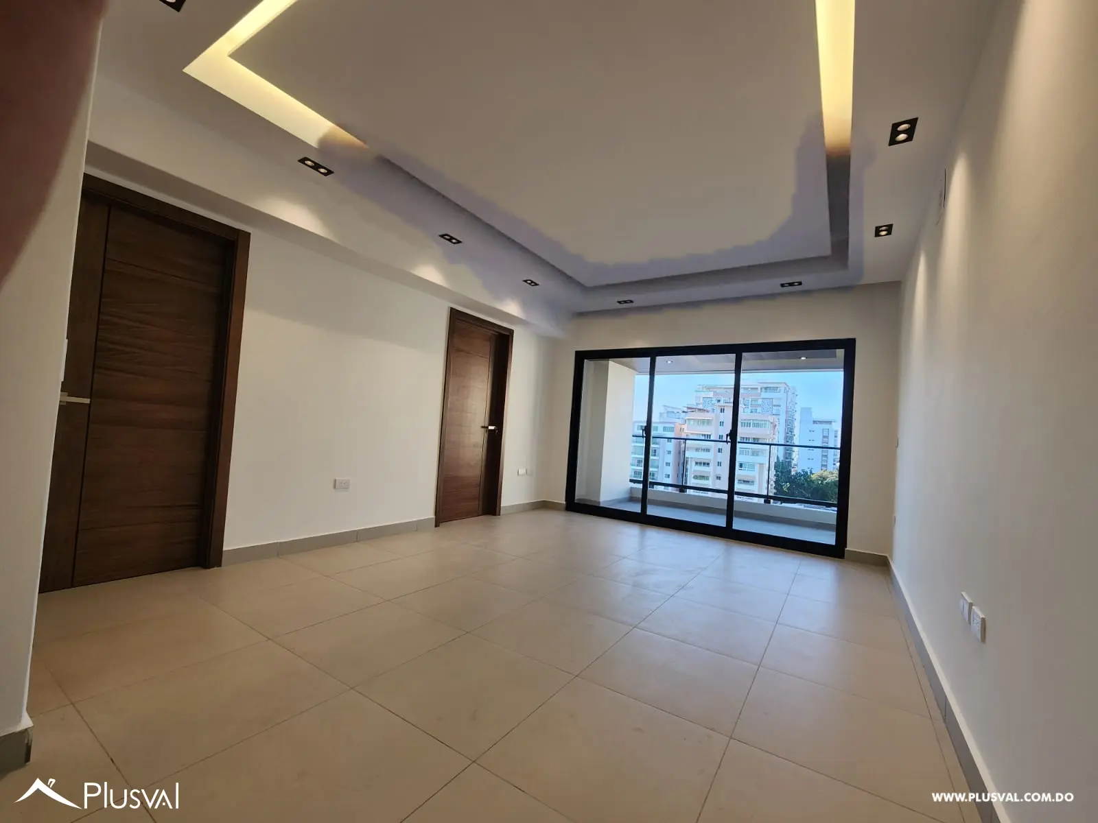 Apartamento en alquiler en Evaristo Morales 495647