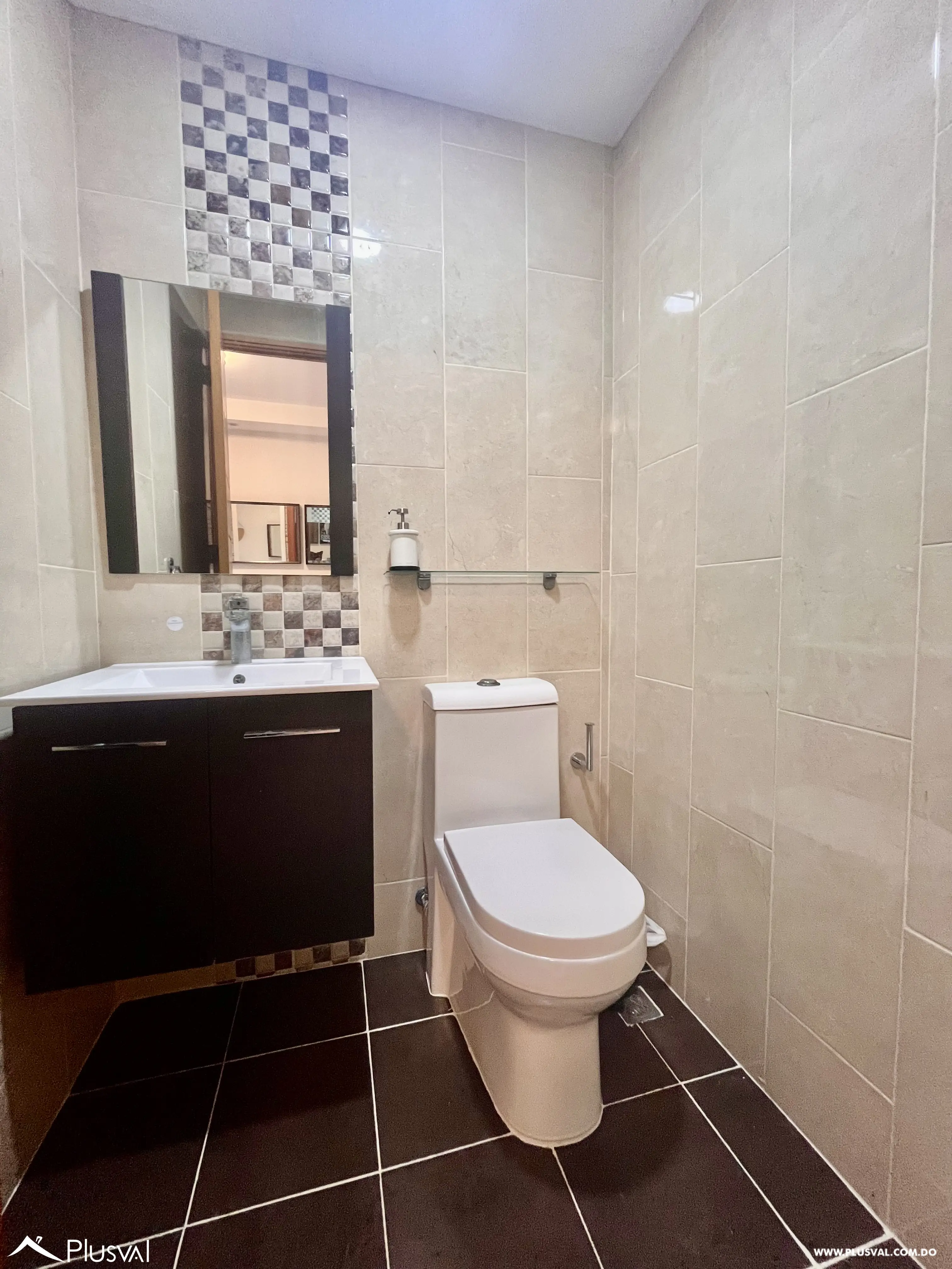 Apartamento amueblado en alquiler en Cacicazgos 481657