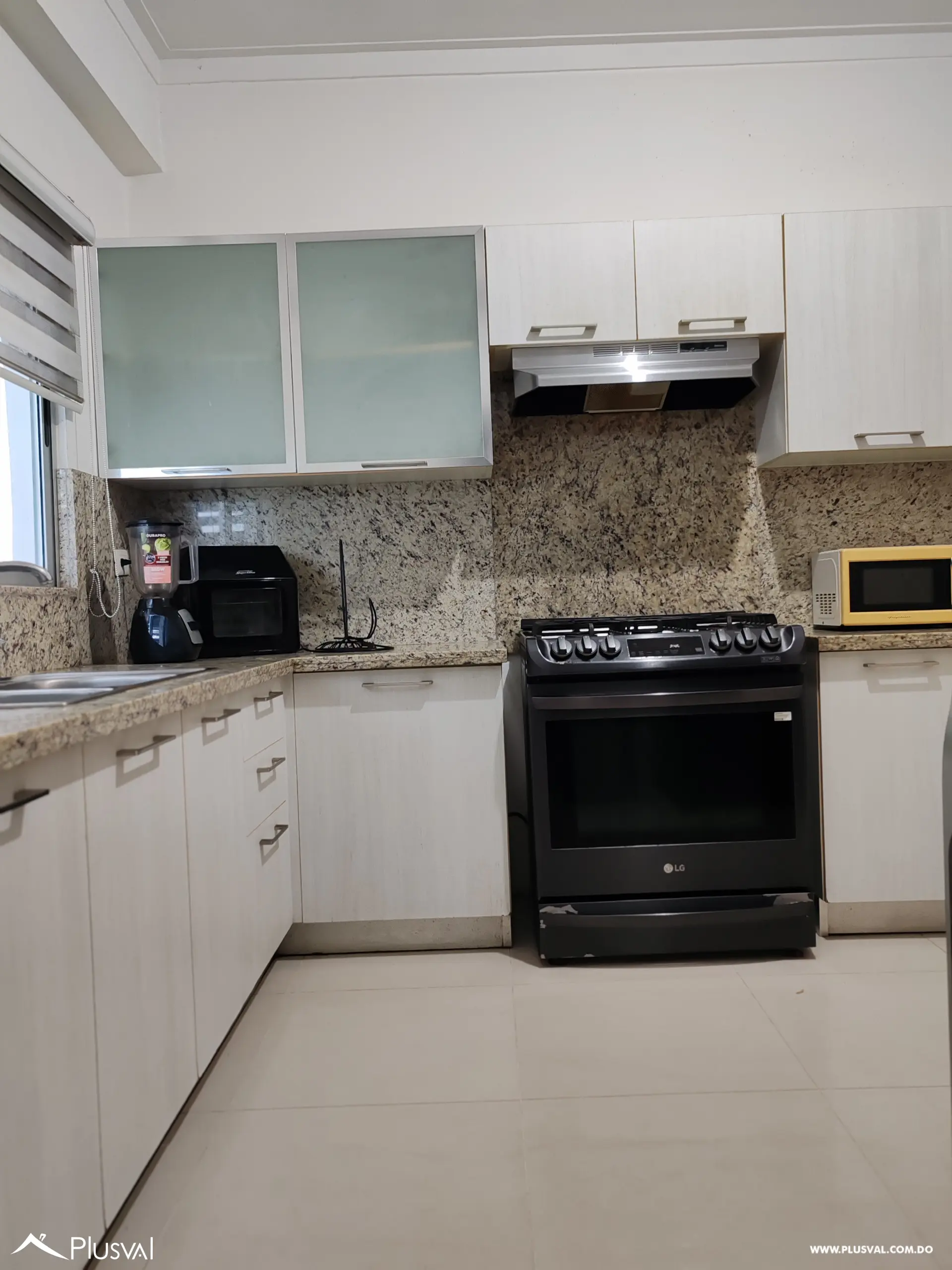 Amplio apartamento  en Mirador Sur, 5to piso 477403