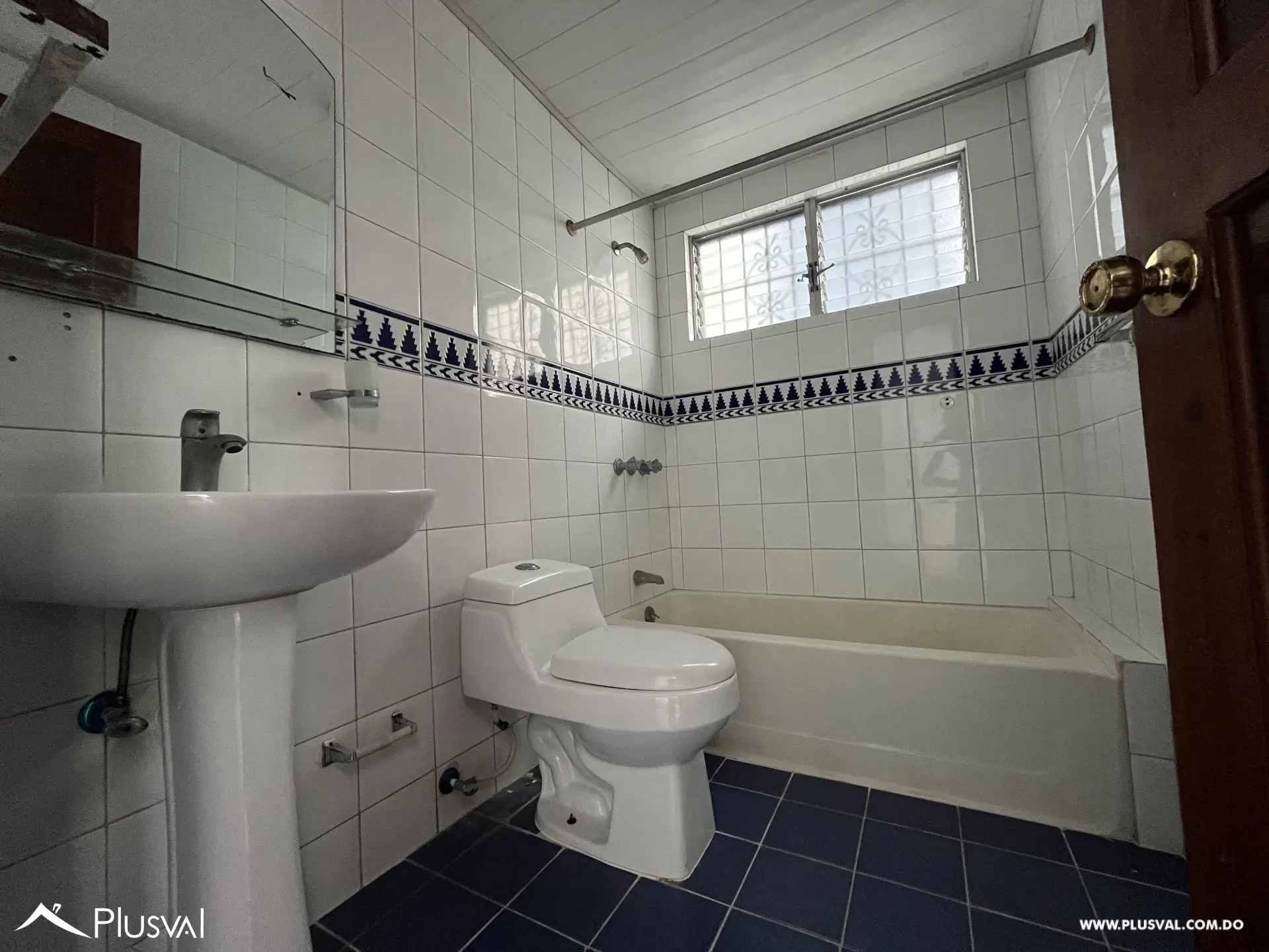 Apartamento de 3 habitaciones en Residencial Mar Caribe 502454