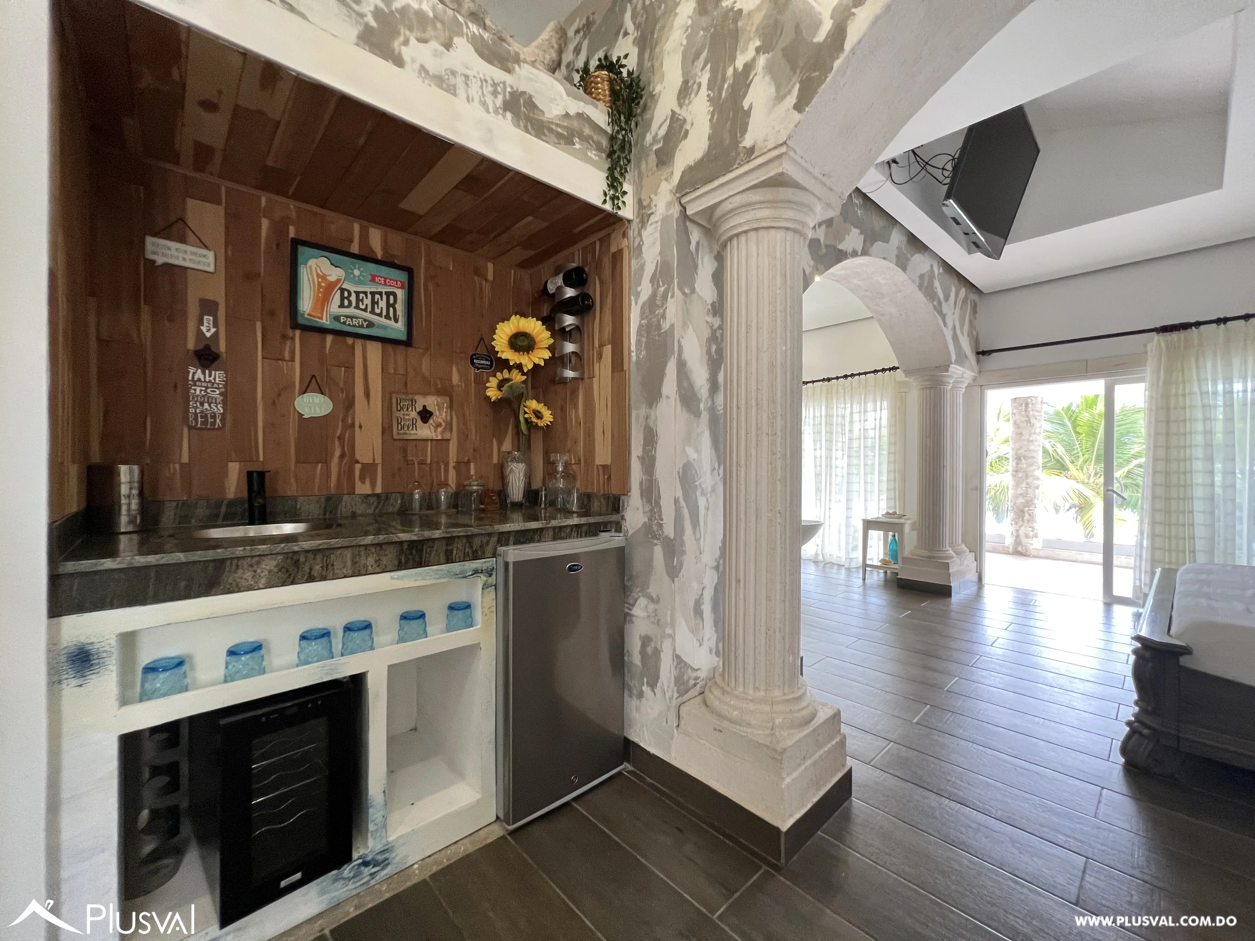 Hermosa villa en Venta en primera línea de playa en Juan Dolio (Guayacanes) 451627