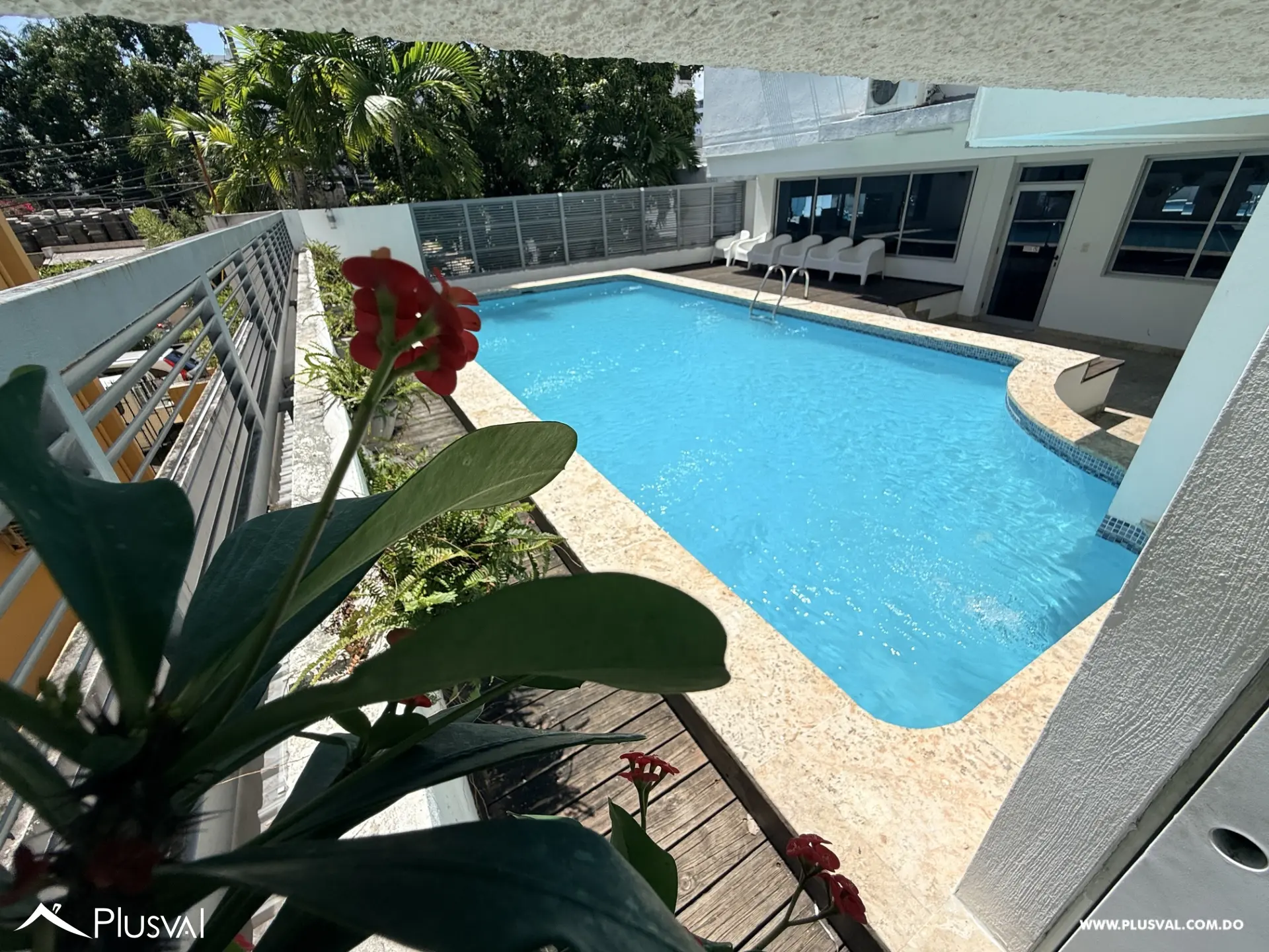 Amplio Apartamento Clásico en Naco, 2 Habs, 2 Parqueos y Área social con piscina 503435