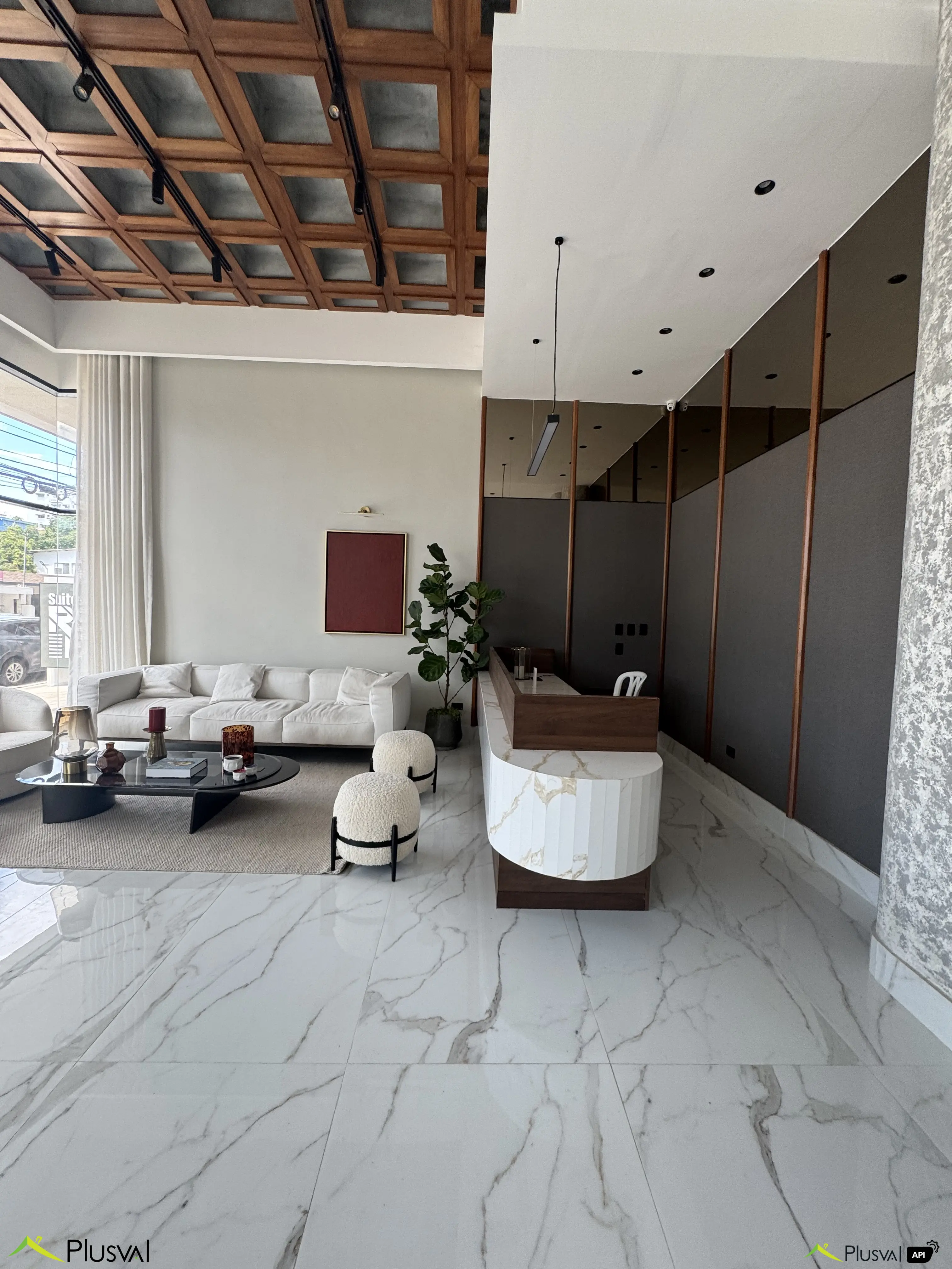 Venta de apartamento  de 3 habitaciones y estudio en Evaristo Morales 451376
