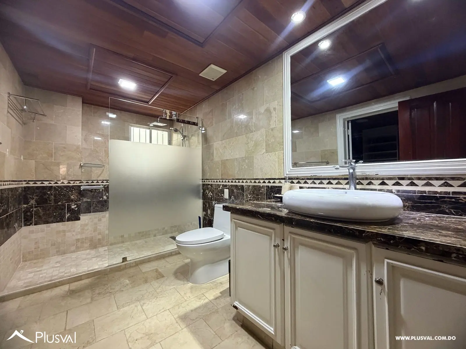 Amplio apartamento en alquiler en La Esperilla 490259