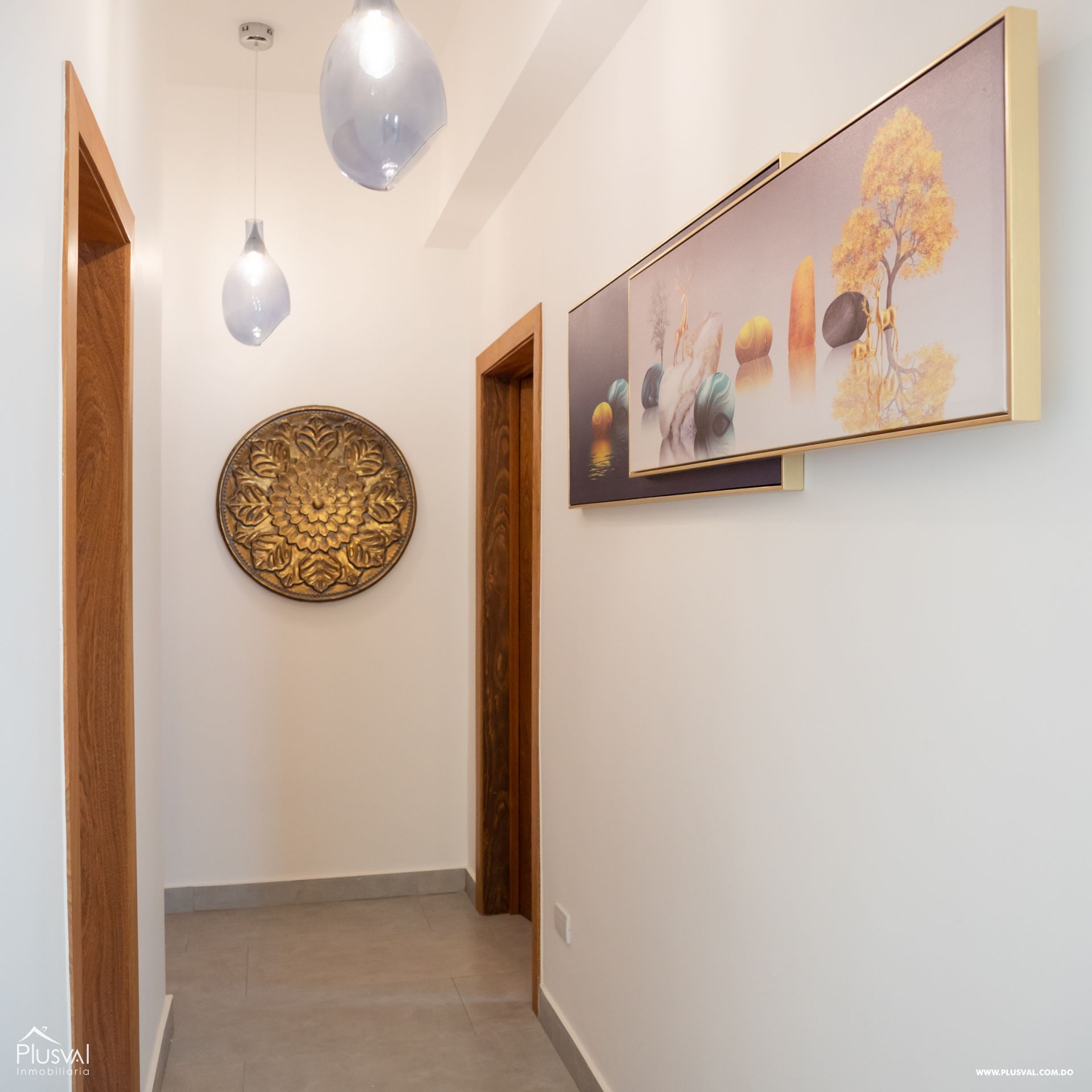 Apartamento en alquiler a corto plazo en Piantini. 215919