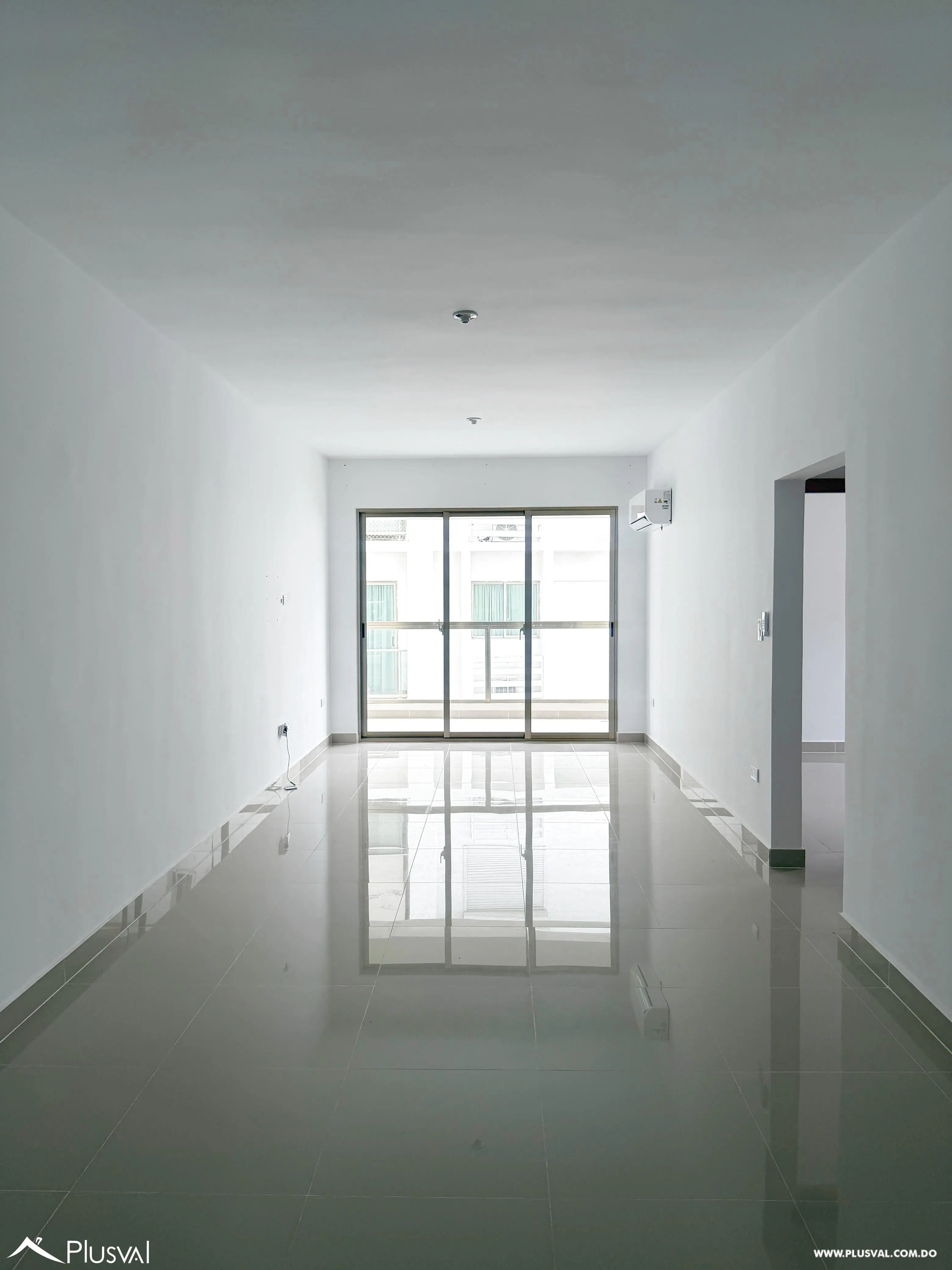 Apartamento en alquiler nuevo a estrenar de 2 habitaciones y 2 parqueos 512239