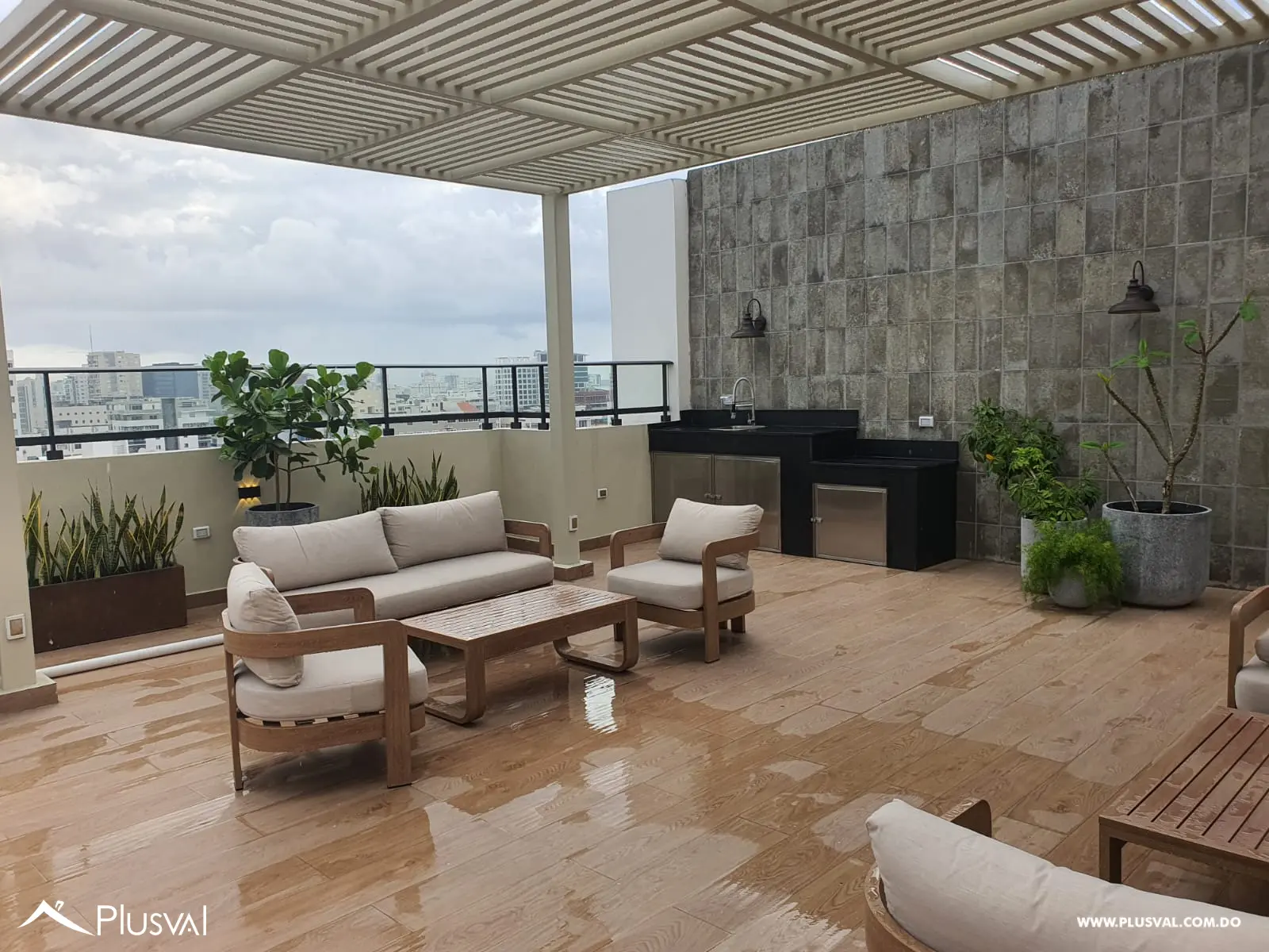 Apartamento en alquiler de 2 habitaciones en Evaristo Morales 497208