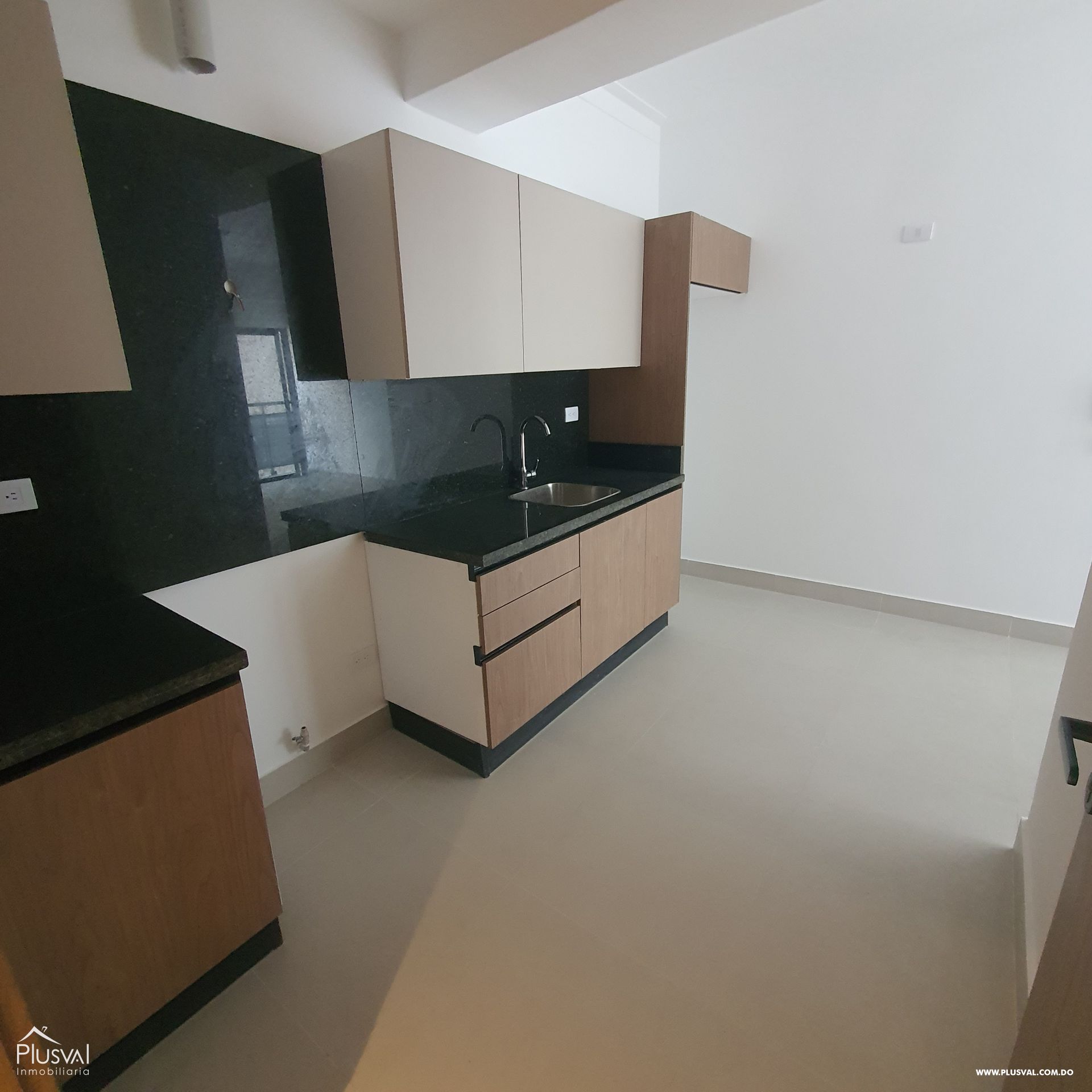 Moderno apartamento en venta de 1 habitación en Torre con áreas sociales — Sector Millón 444560