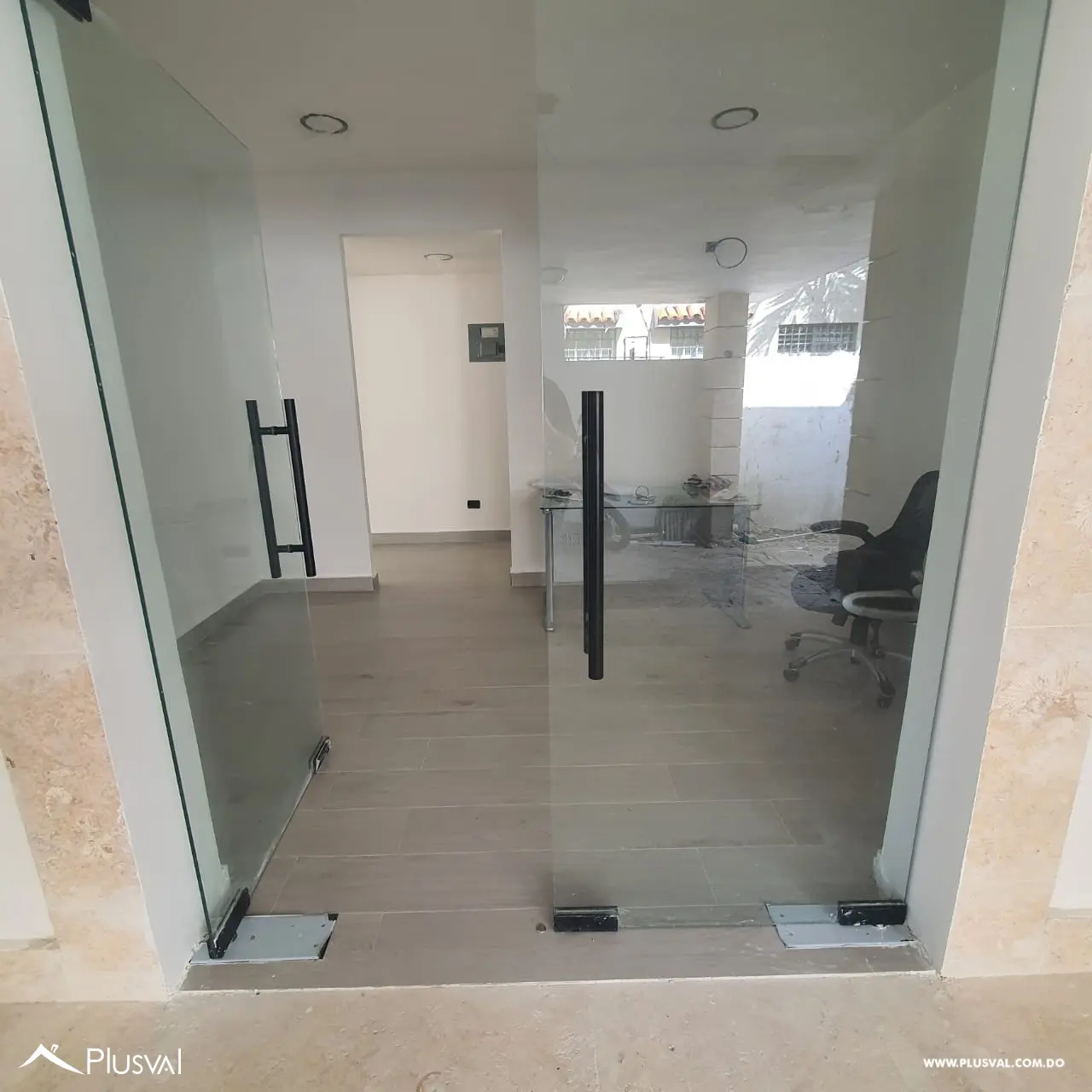 Se Alquila Local Nuevo en Zona universitaria 461538