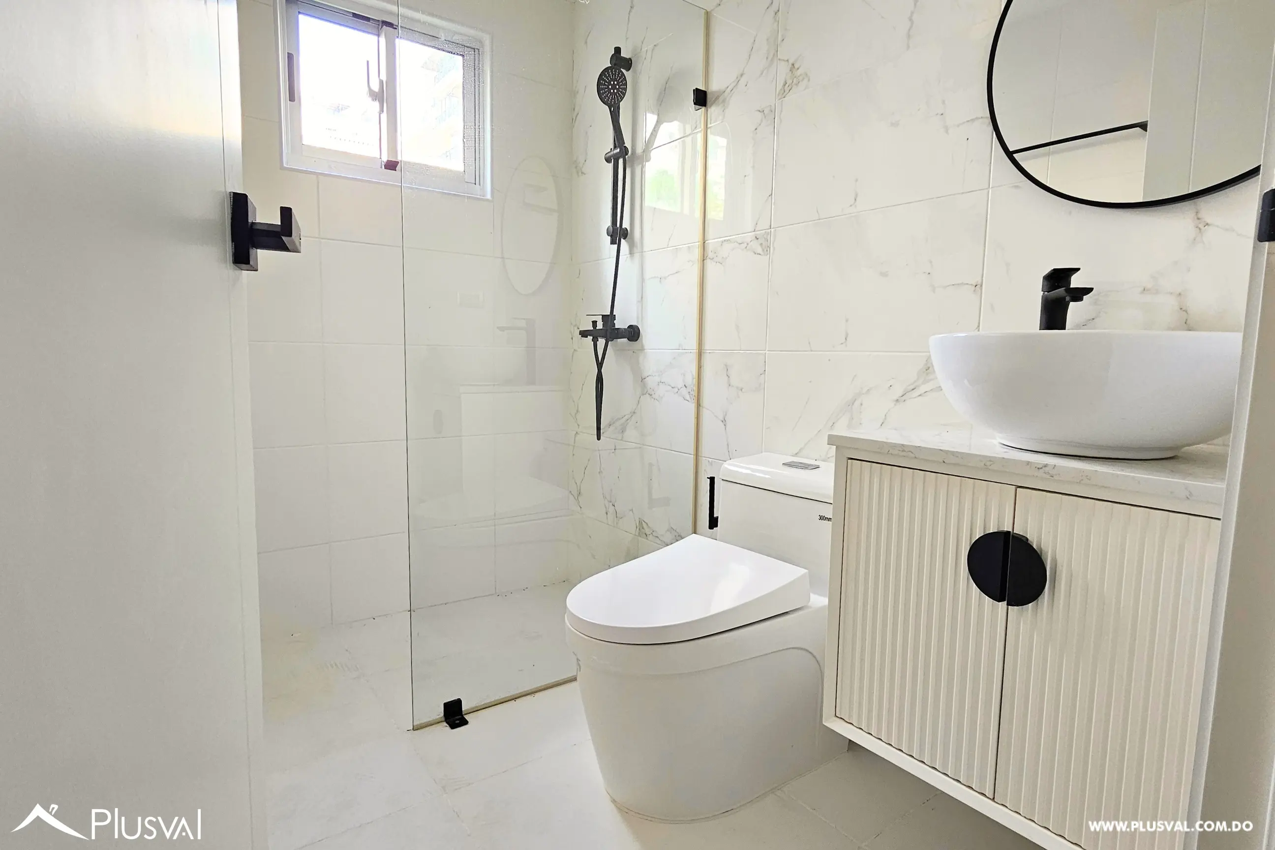 Apartamento nuevo de 2 habitaciones en venta en Piantini 467138