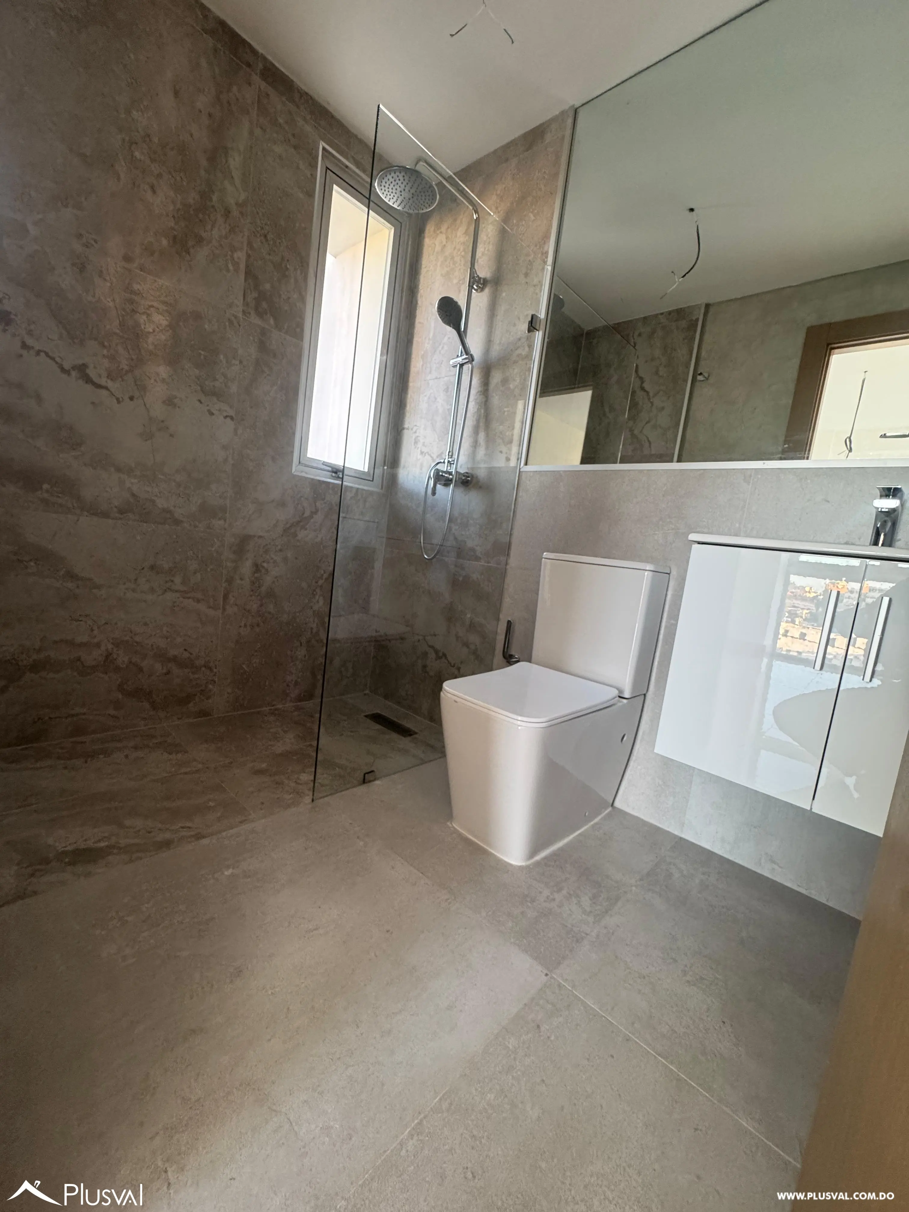 Alquiler de apartamento en torre de lujo en Gazcue 482247