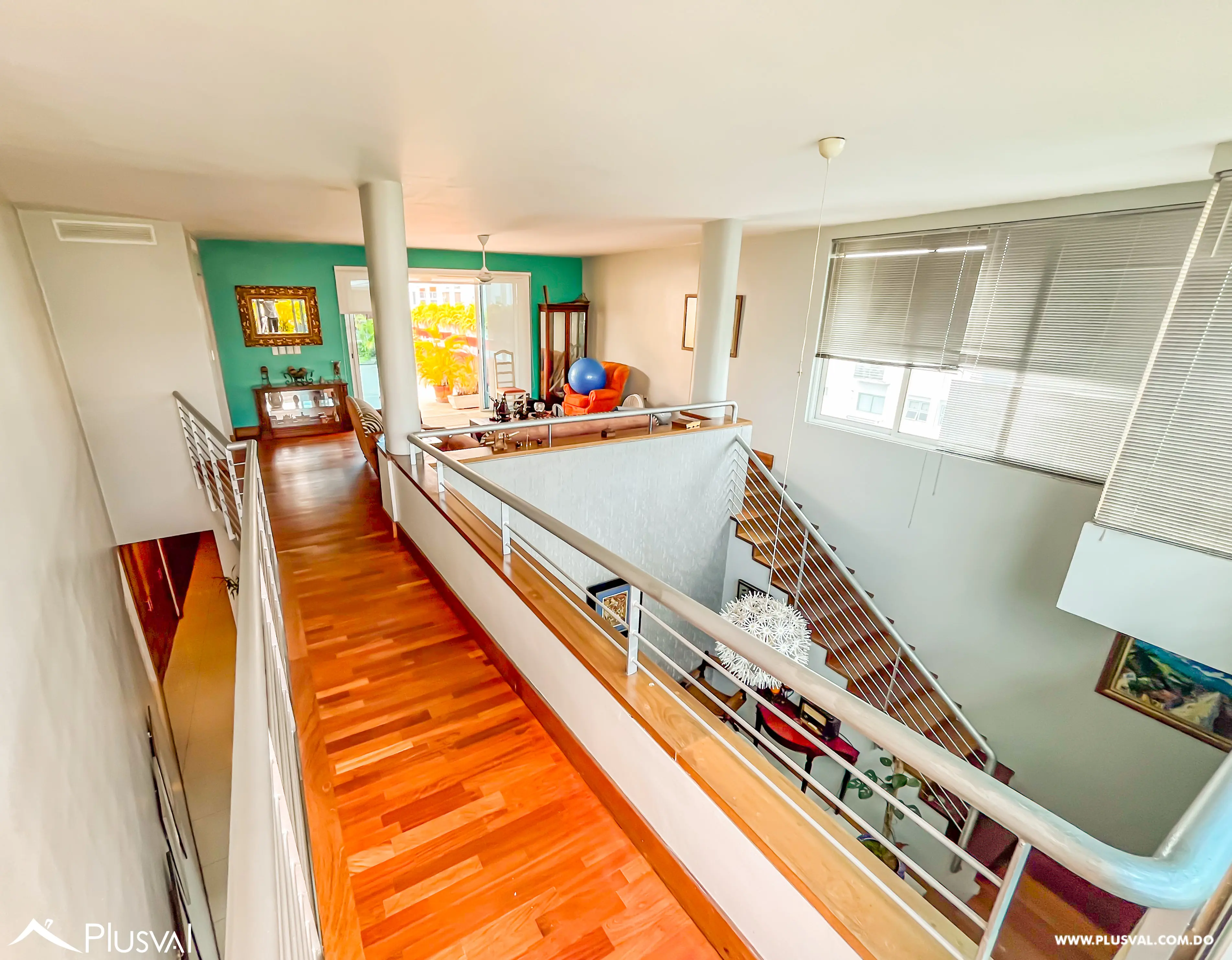 Pent-house con terrazas y 3 habitaciones en Evaristo Morales 455233