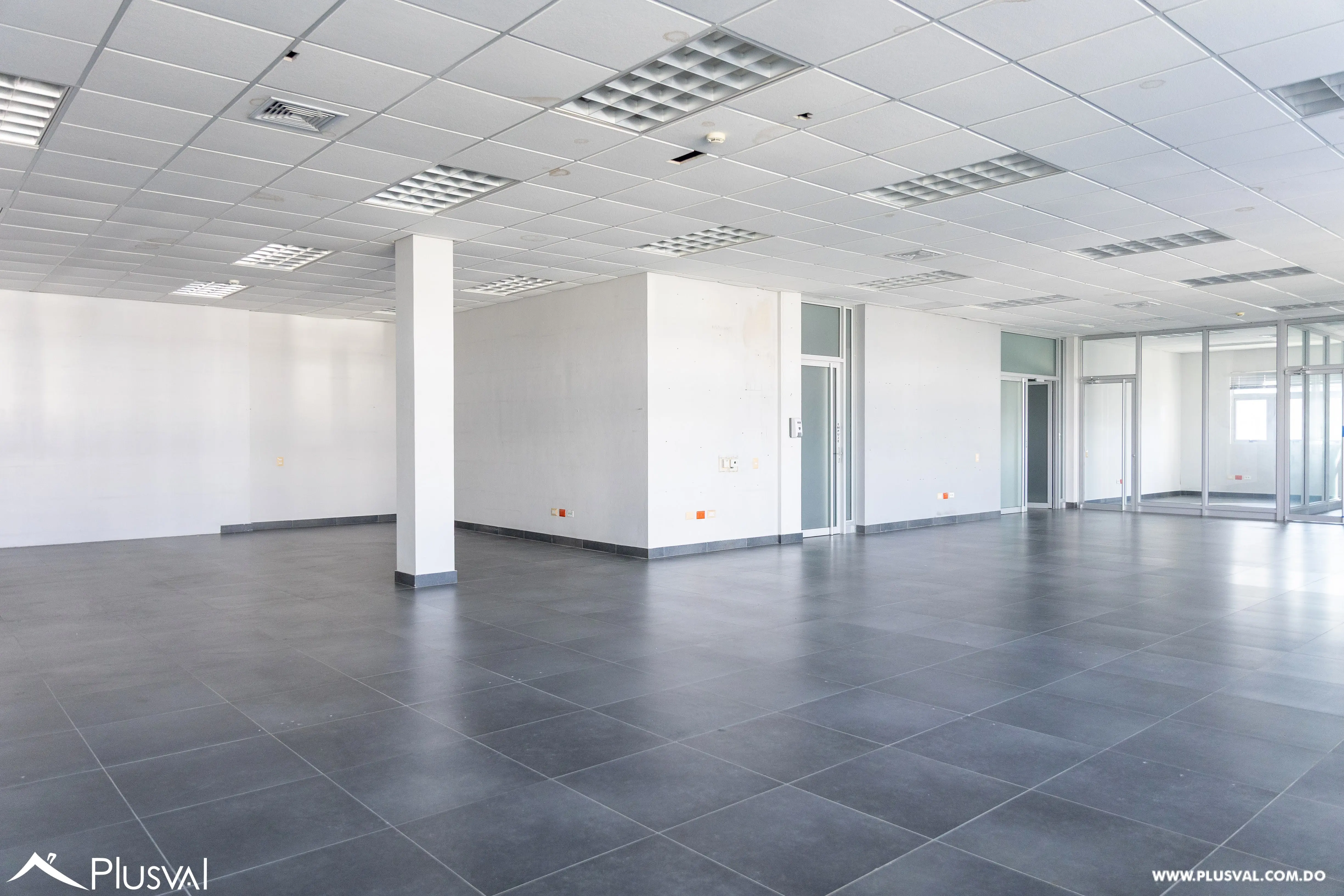 Edificio Comercial En Alquiler 491406