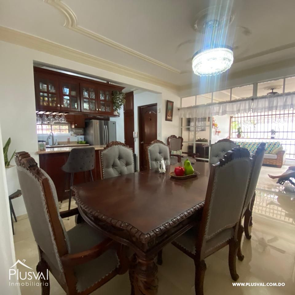 Casa esquinera en Venta San José de las Matas. 393138