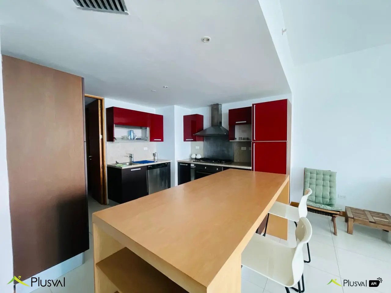Apartamento amueblado con vista despejada al mar 449563