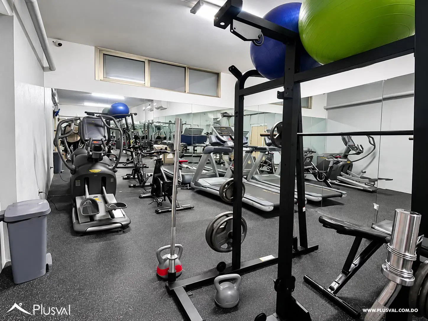 Amplio Penthouse en alquiler de naco 528030