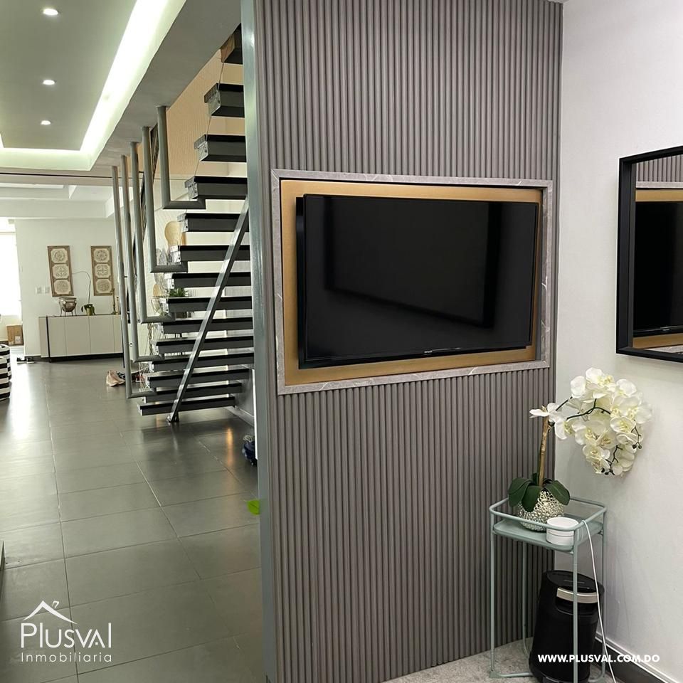 Expectacular Penthouse de 4 habitaciones en Serralles 397119