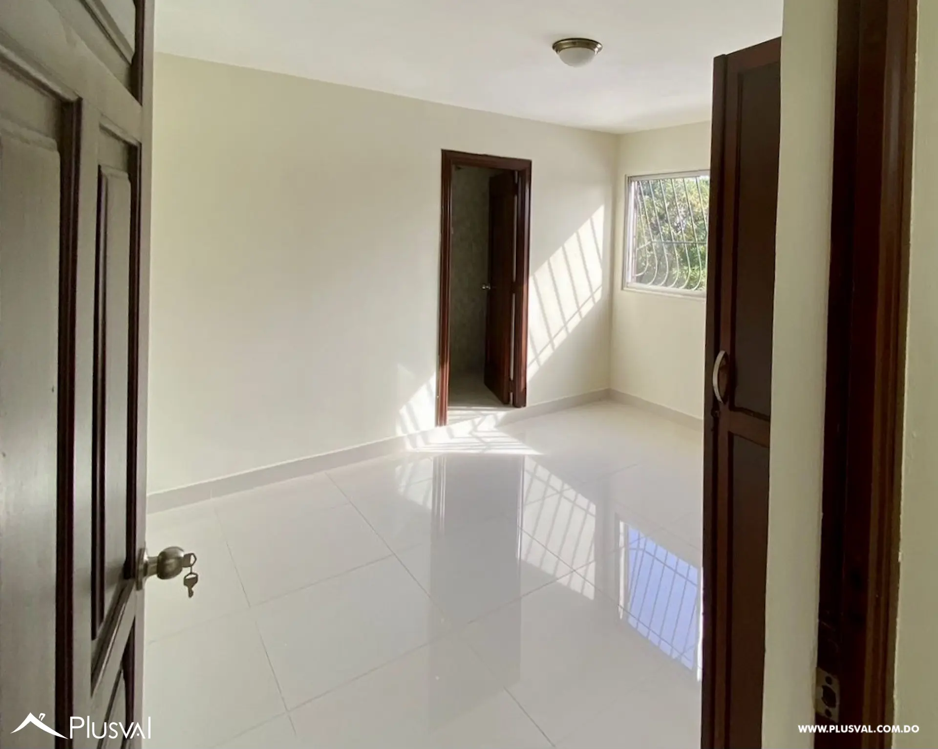 Alquilo apartamento en Los Cacicazgos de dos habitaciones. 470272