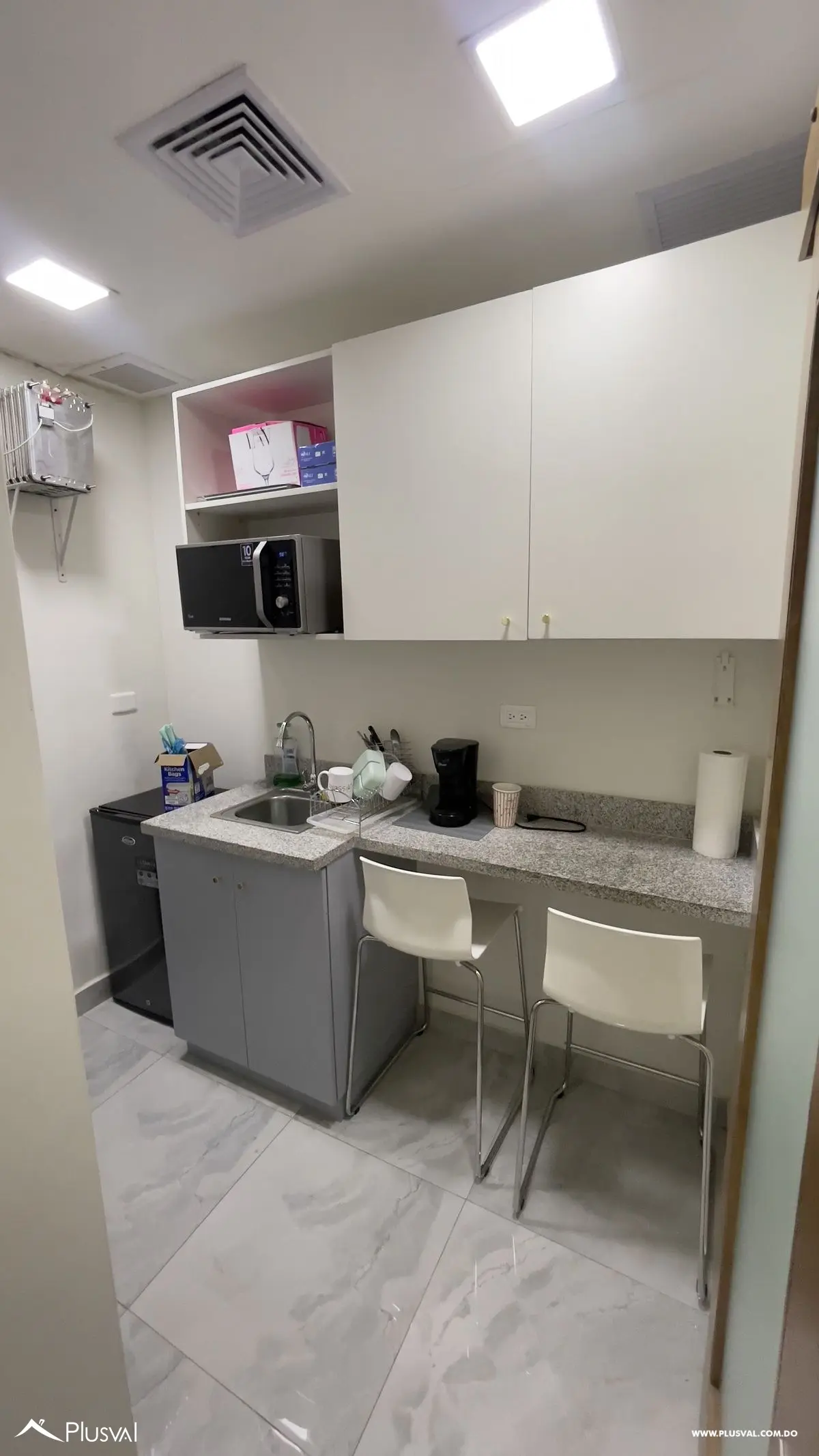 Local de Consultorio Médico, alquiler o venta Torre KP 454373
