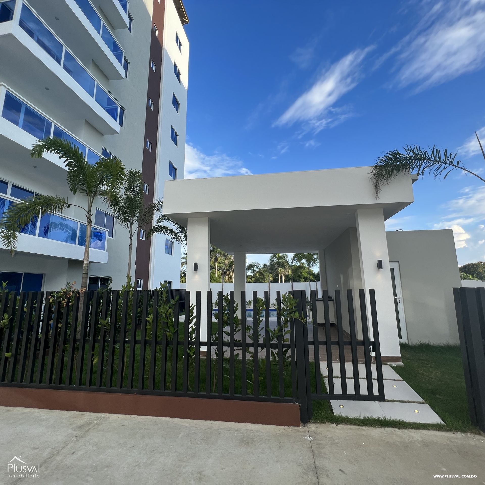 Nuevo apartamento en venta con hermosa vista. 242351