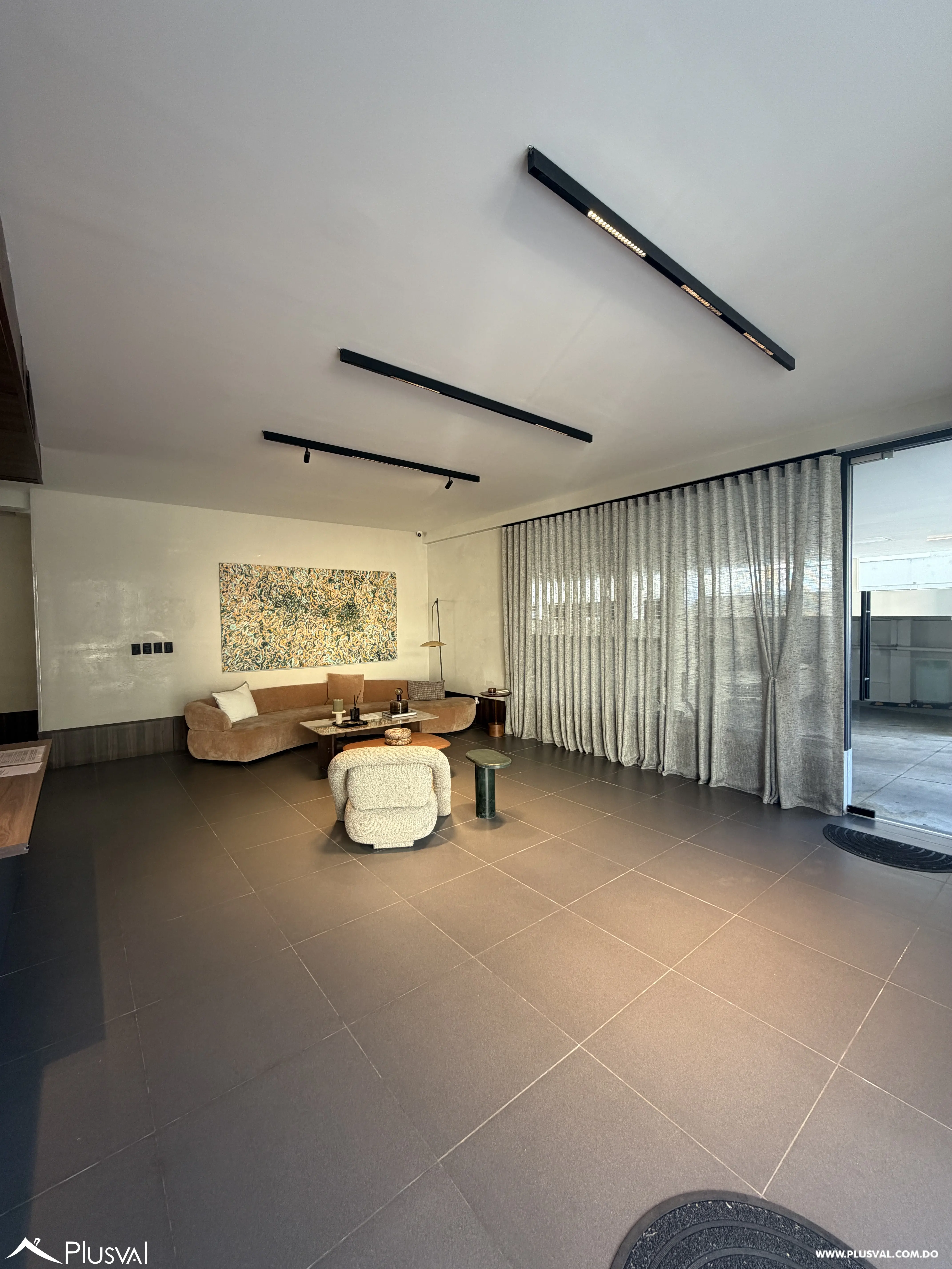 Naco | Piso Alto con Vistas | 2 Hab + 2.5 Baños 481523