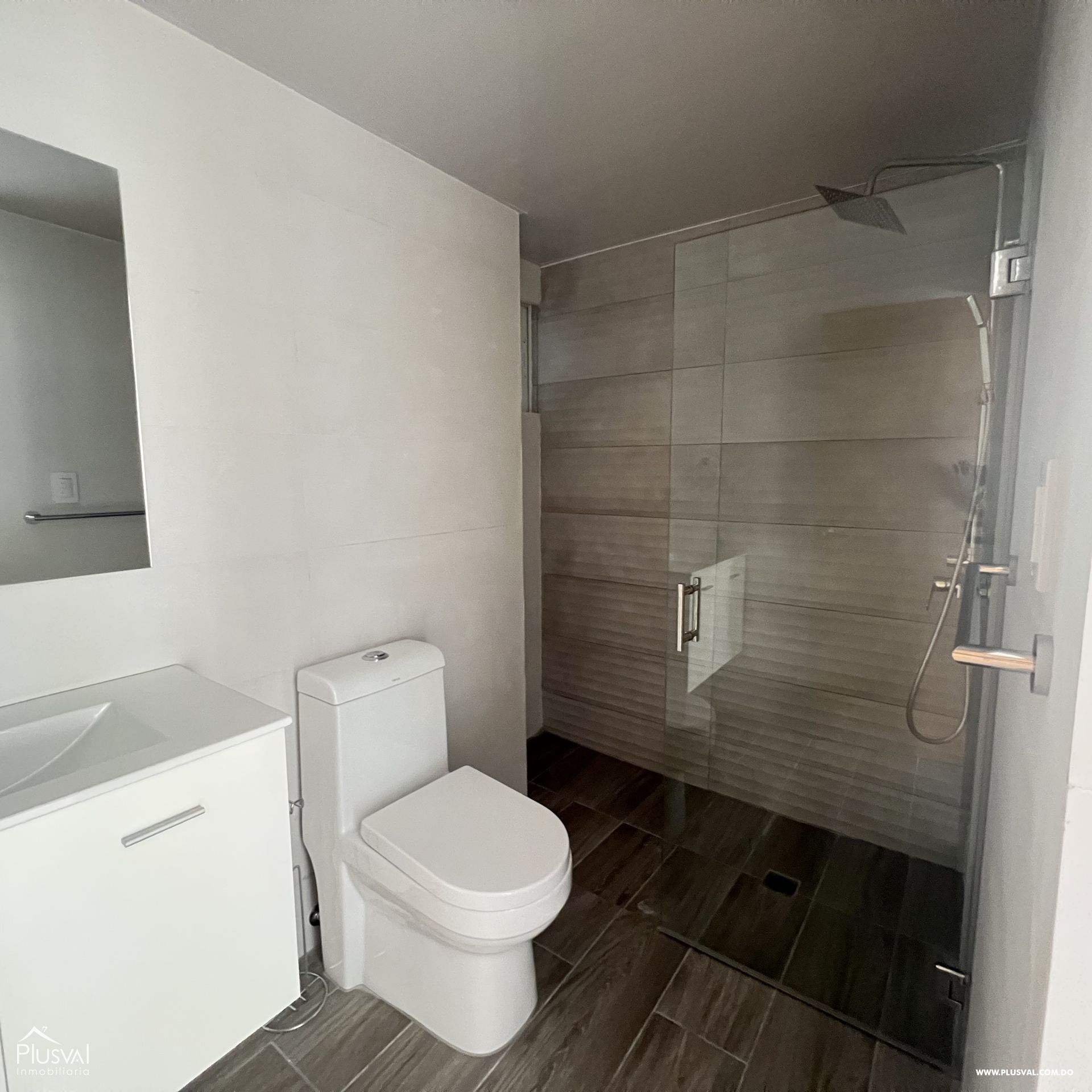 Apartamento en alquiler en Evaristo Morales 319631