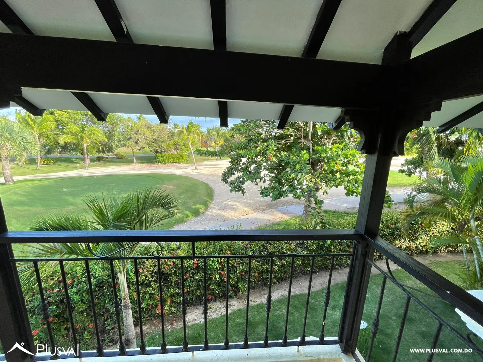 Apartamento amueblado con vista al golf en Mar de Cocotal 486955