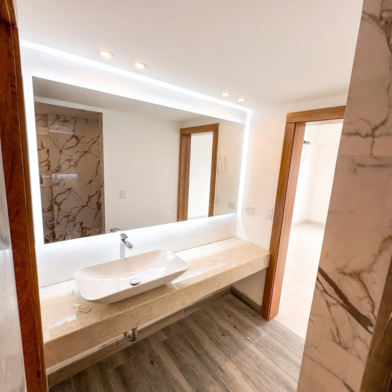 Proyecto de Apartamentos en Venta en Bella Vista 498515