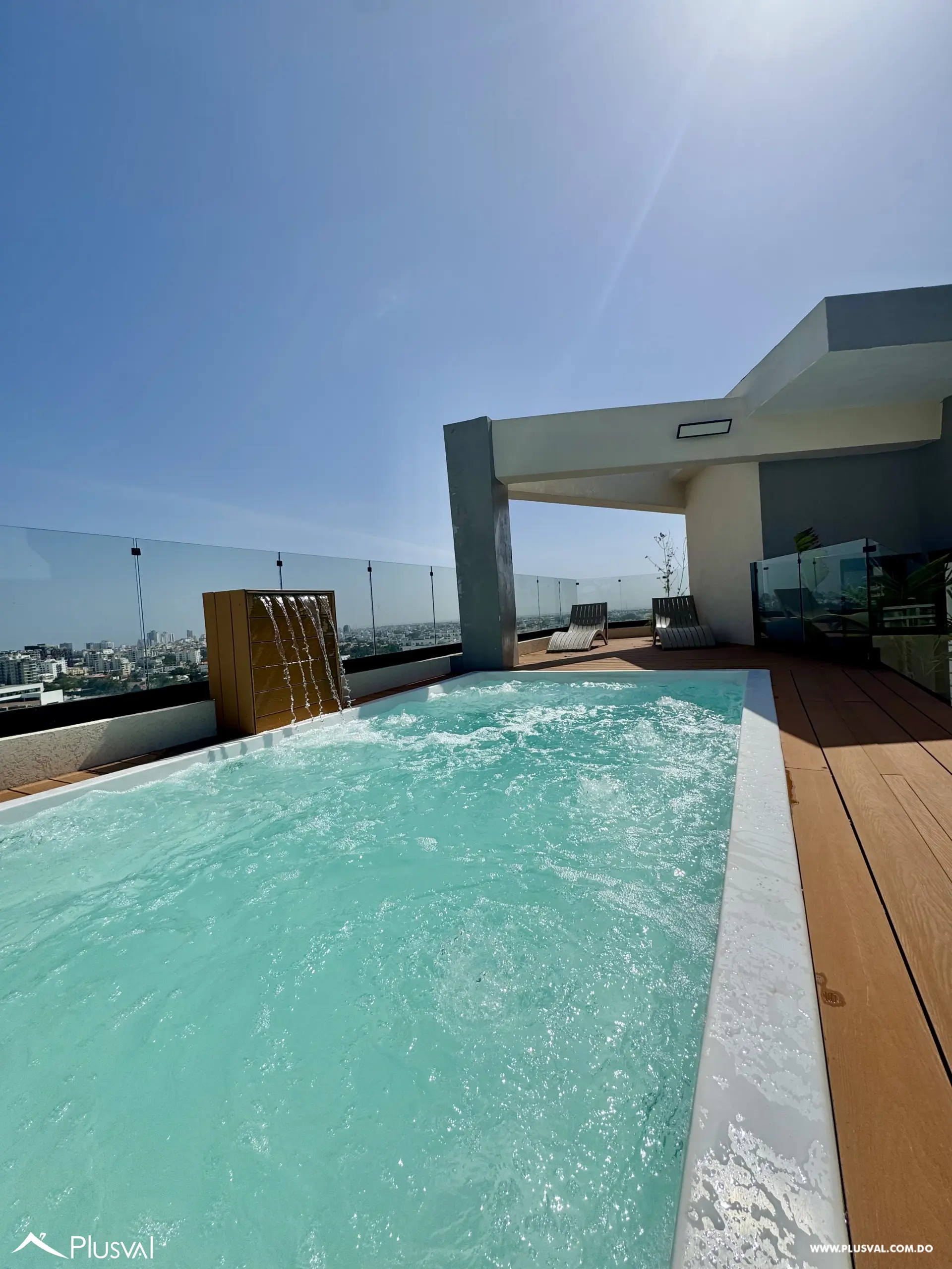 Alquilo Maravilloso Apto de 1h. en Piso Alto en Piantini 519108