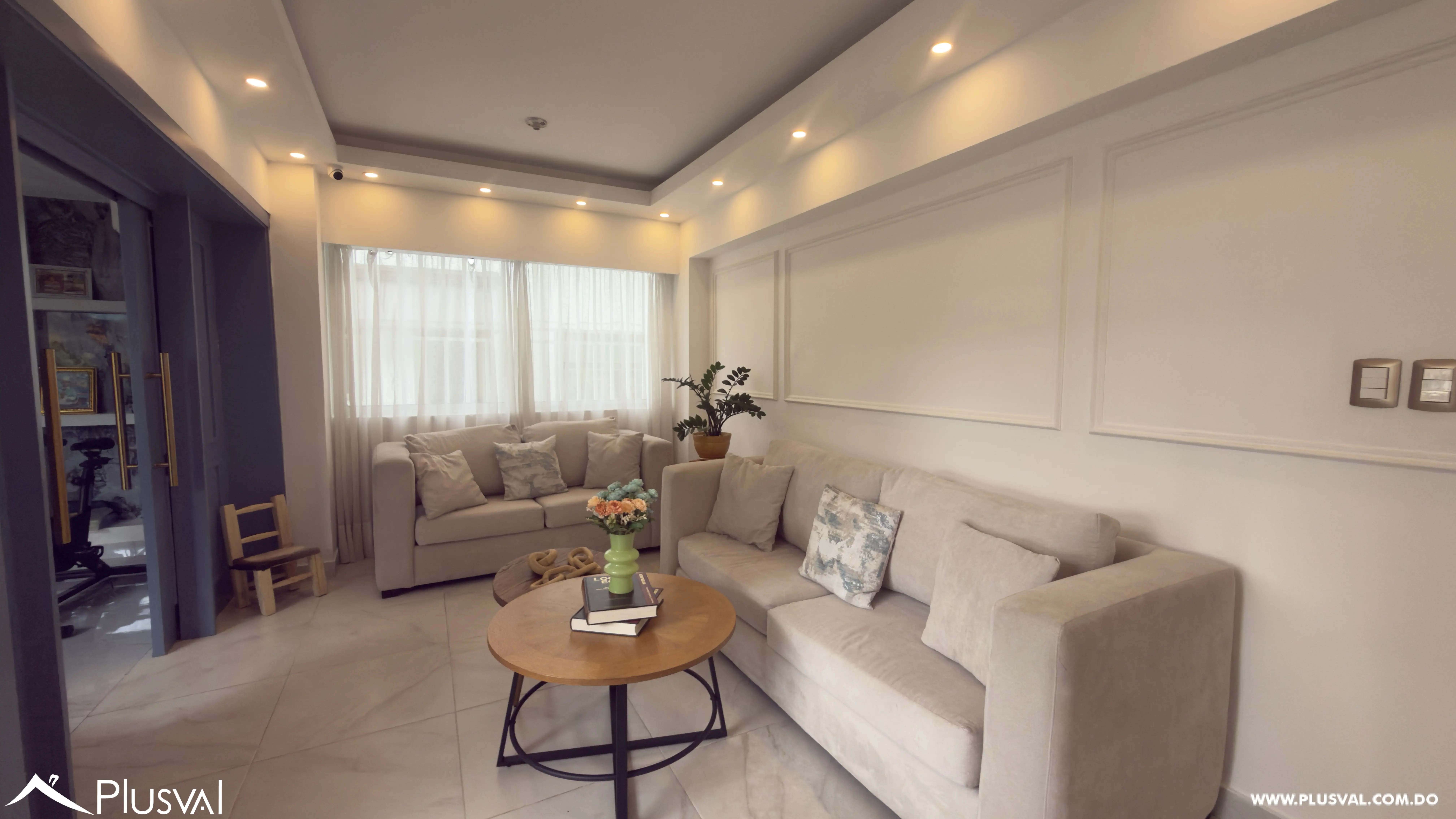 Apartamento con terraza en venta en Renacimiento 516678