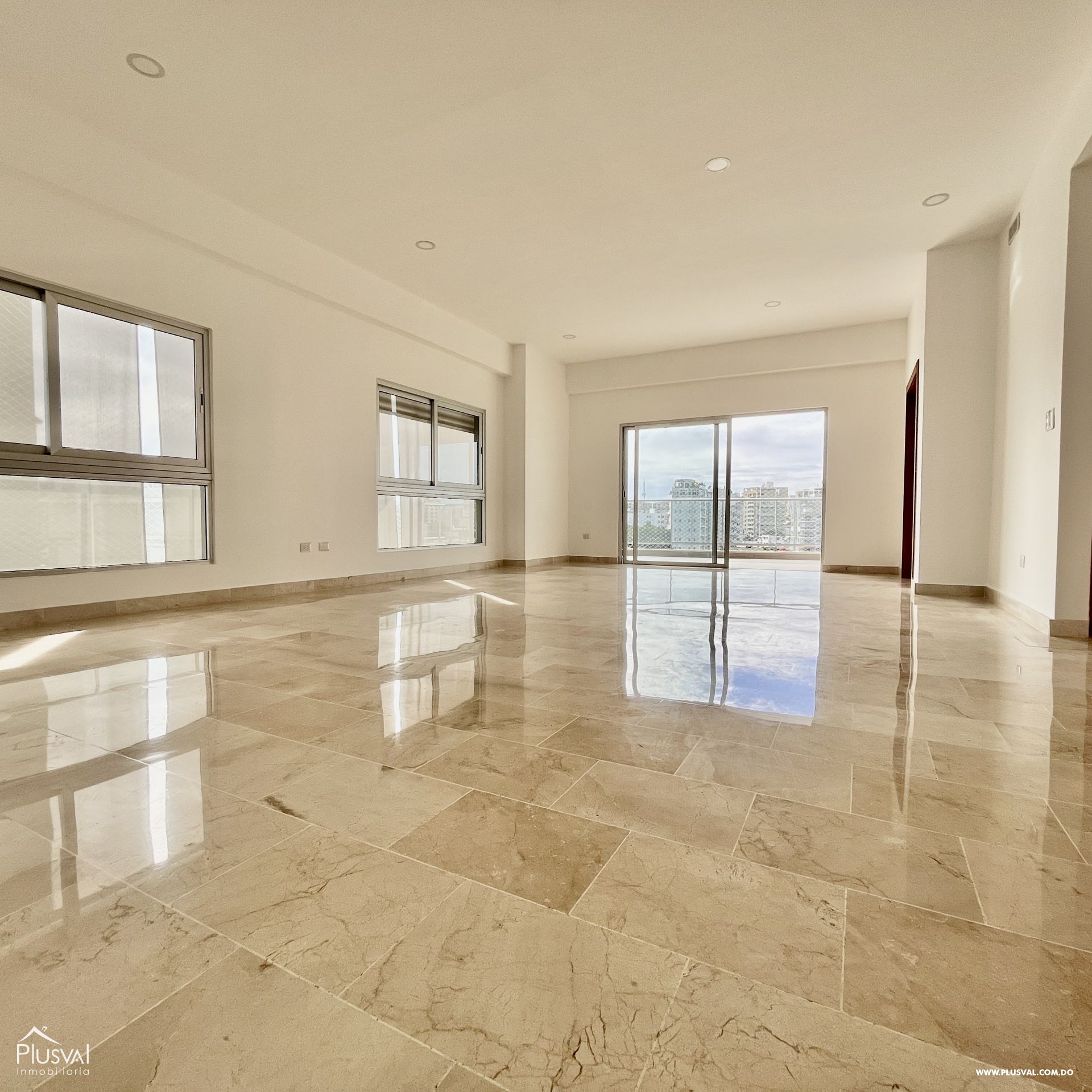 APARTAMENTO EN ALQUILER, NACO 450034