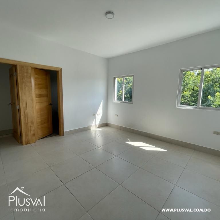 Amplio apartamento con Balcón , Pontón La Vega 289900