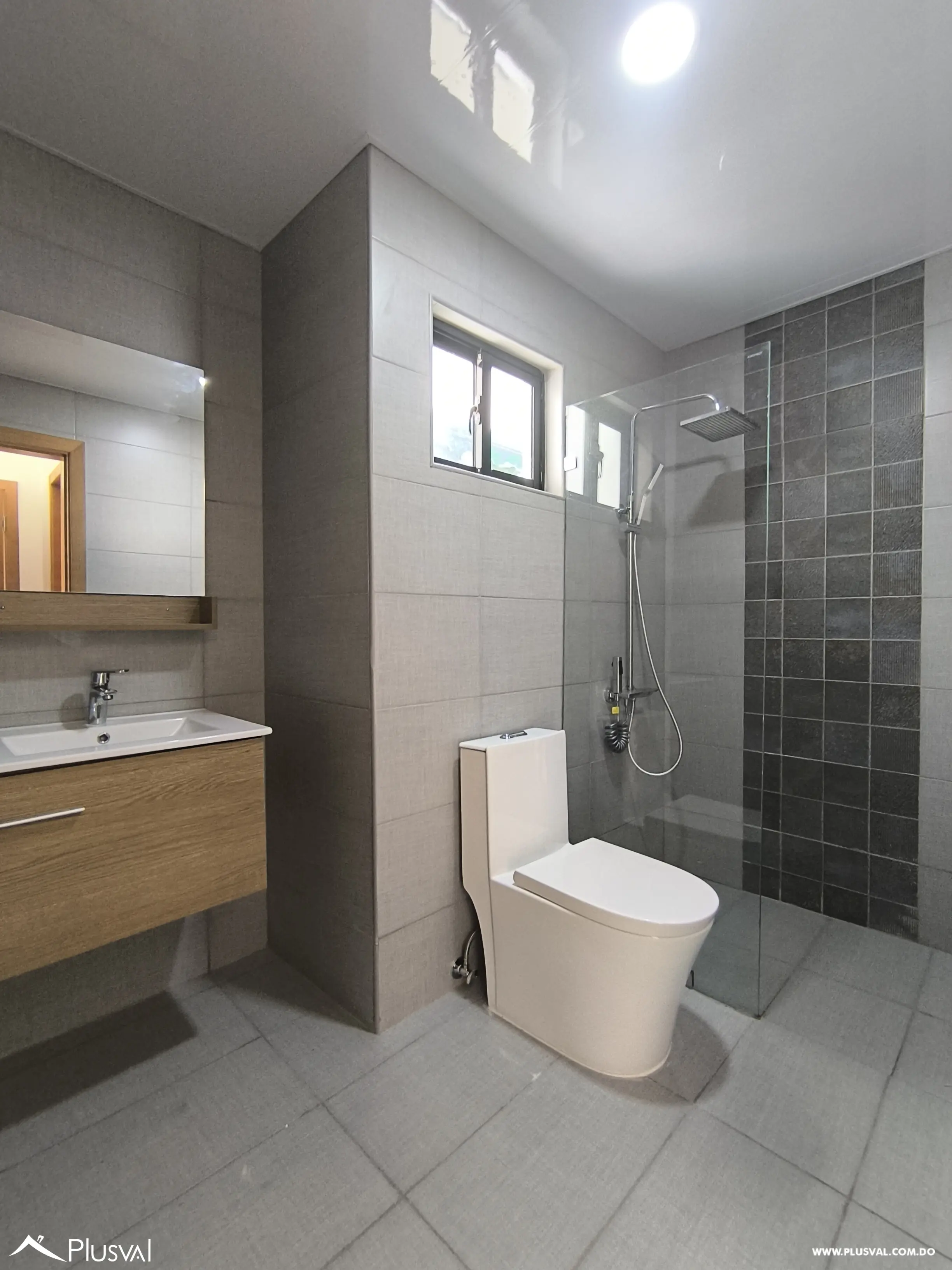 Apartamento en Alquiler con Locker, Piscina y Gimnasio – 2 Habitaciones 455959