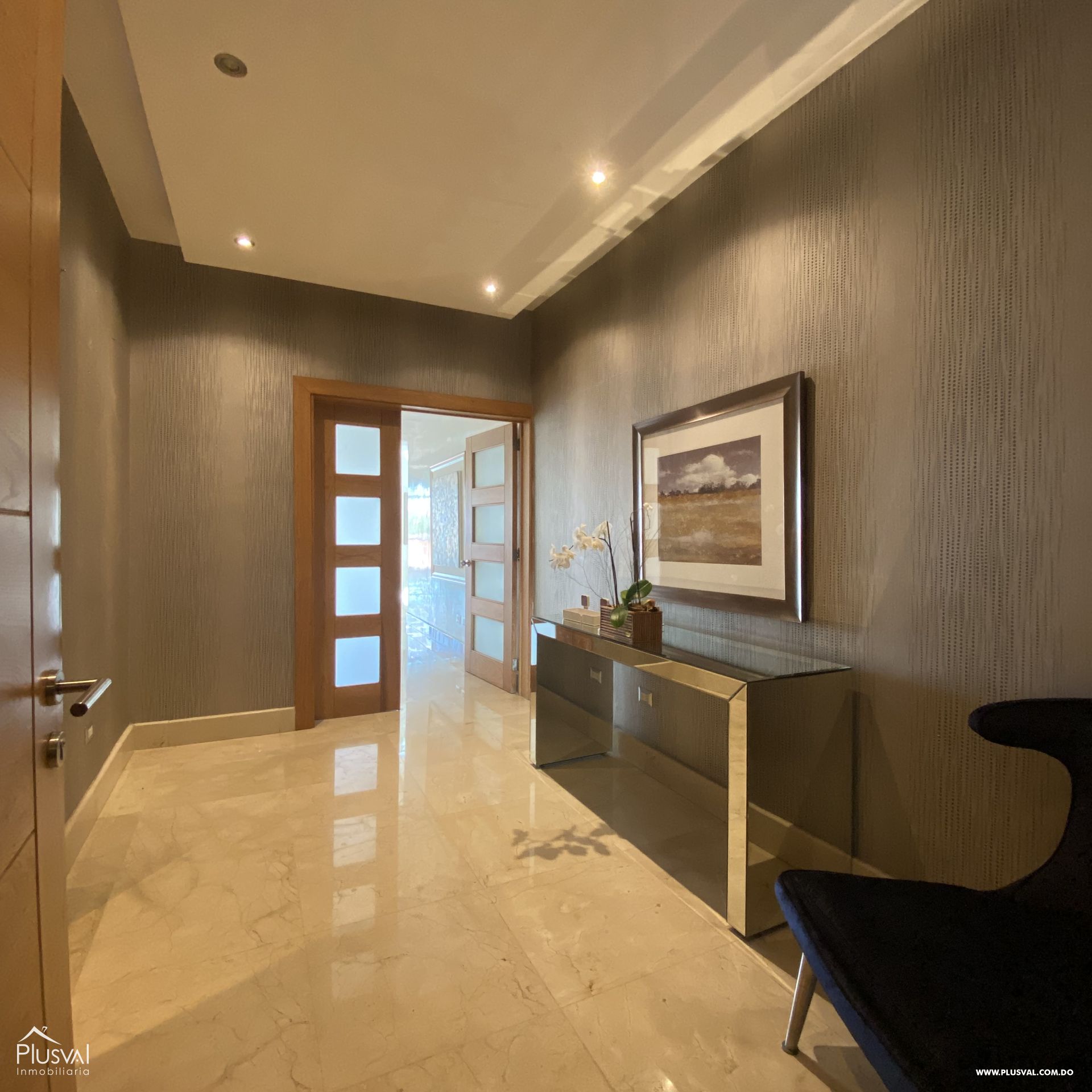 Alquilo Excelente Apartamento en el Corazón  Piantini 430603
