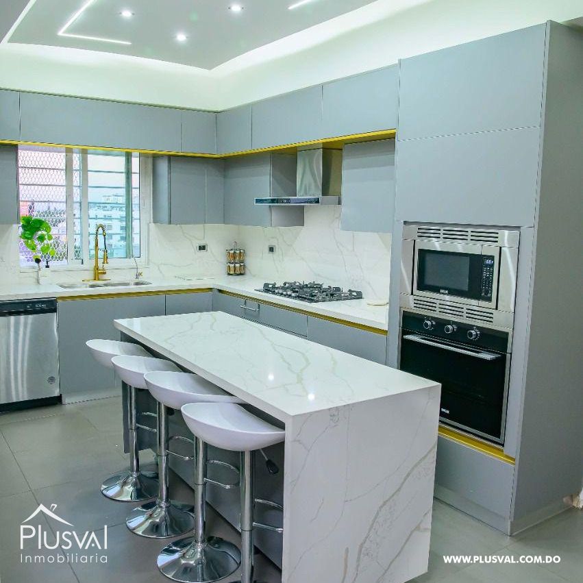 Expectacular Penthouse de 4 habitaciones en Serralles 397118