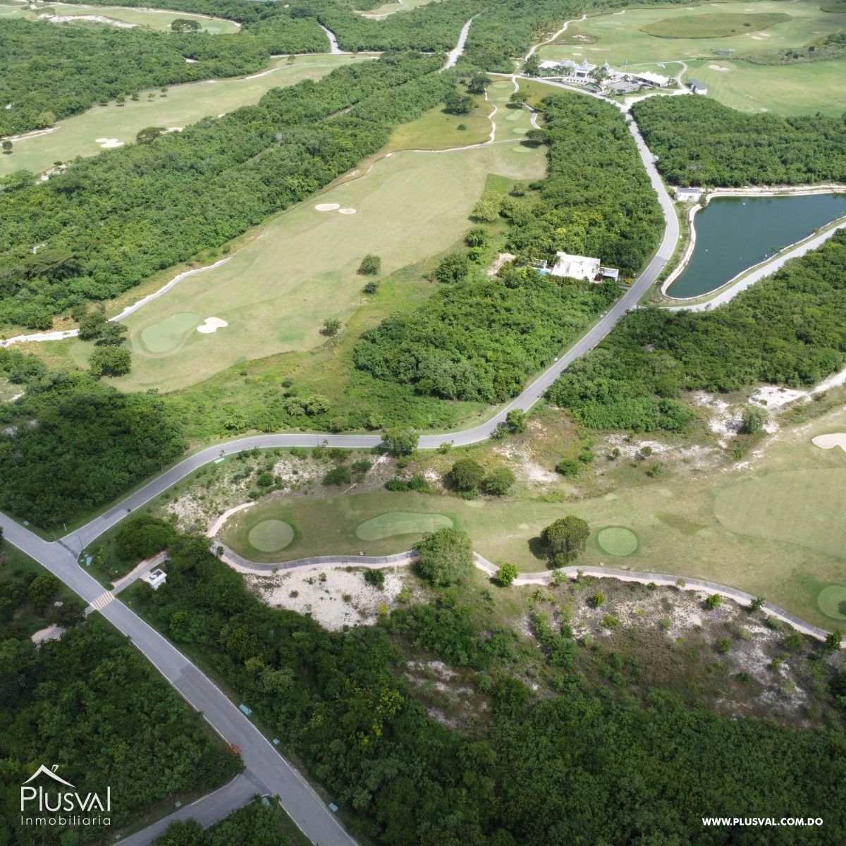 Solares en Venta en Playa Nueva Romana con Campo de Golf y Playa Privada 303060