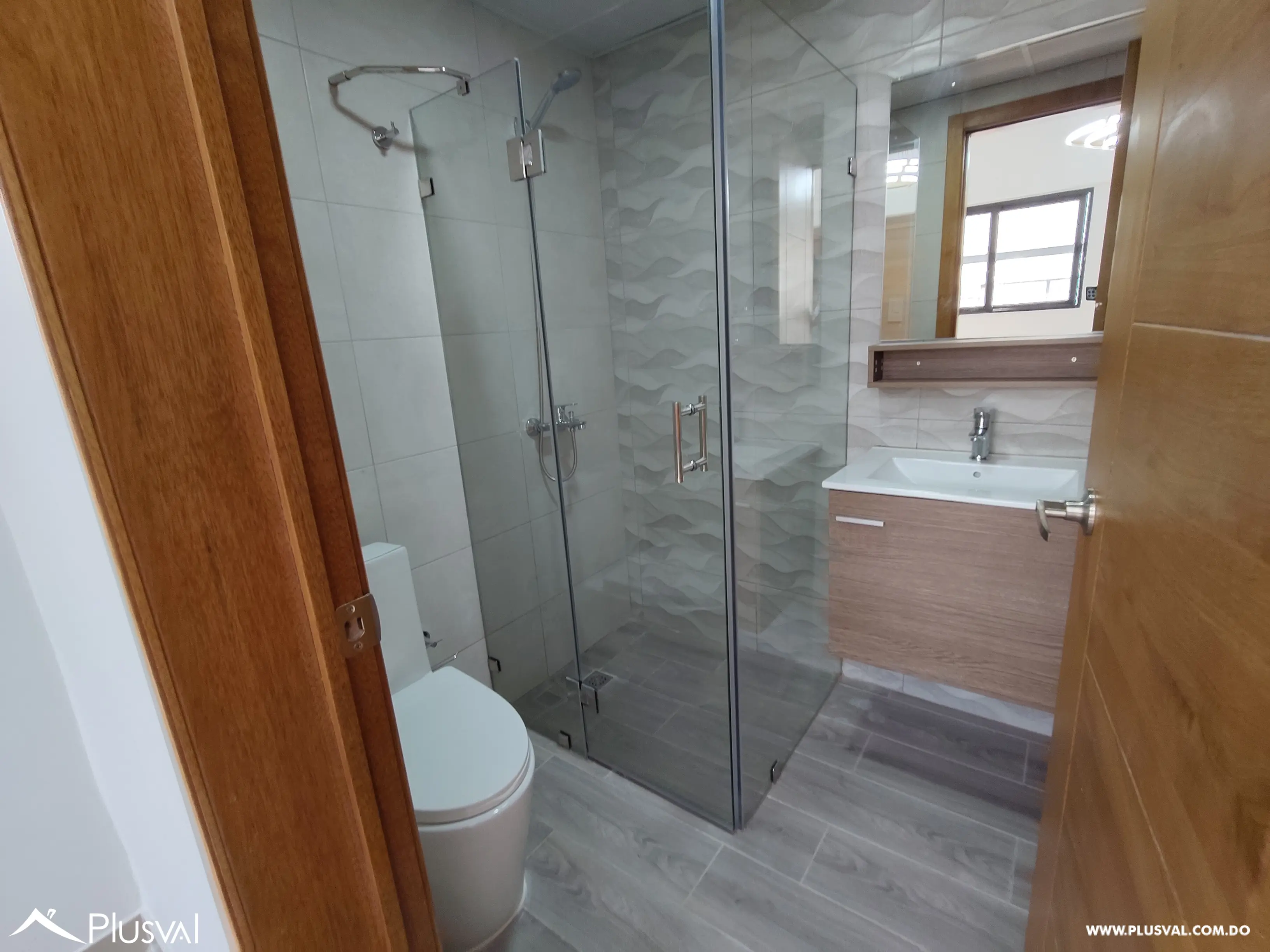 Se Alquila APARTAMENTO DE LUJO LISTO PARA VIVIR EN EL CENTRO DE BELLA VISTA 523152