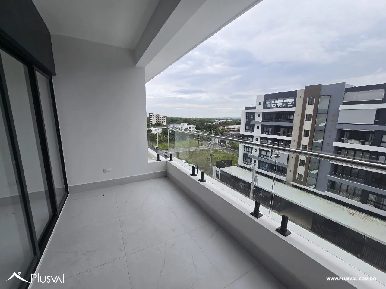 Apartamento de 3 habitaciones en alquiler con linea blanca incluida 503378