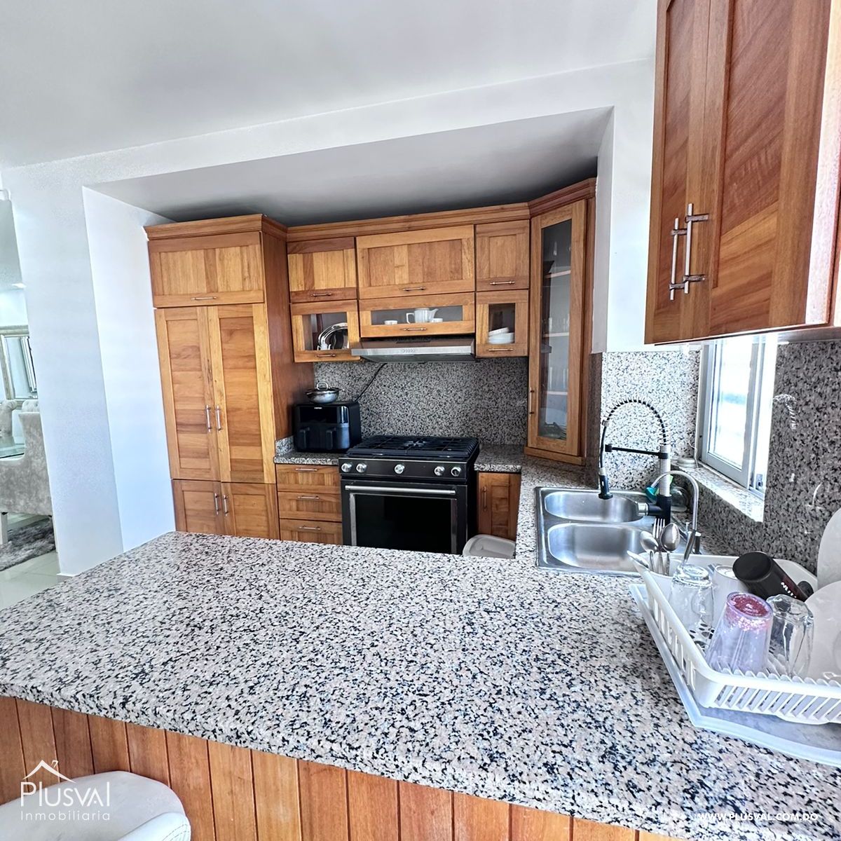 Amplio Pent-house con vista al mar, en una exclusiva zona de Bella Vista 327642