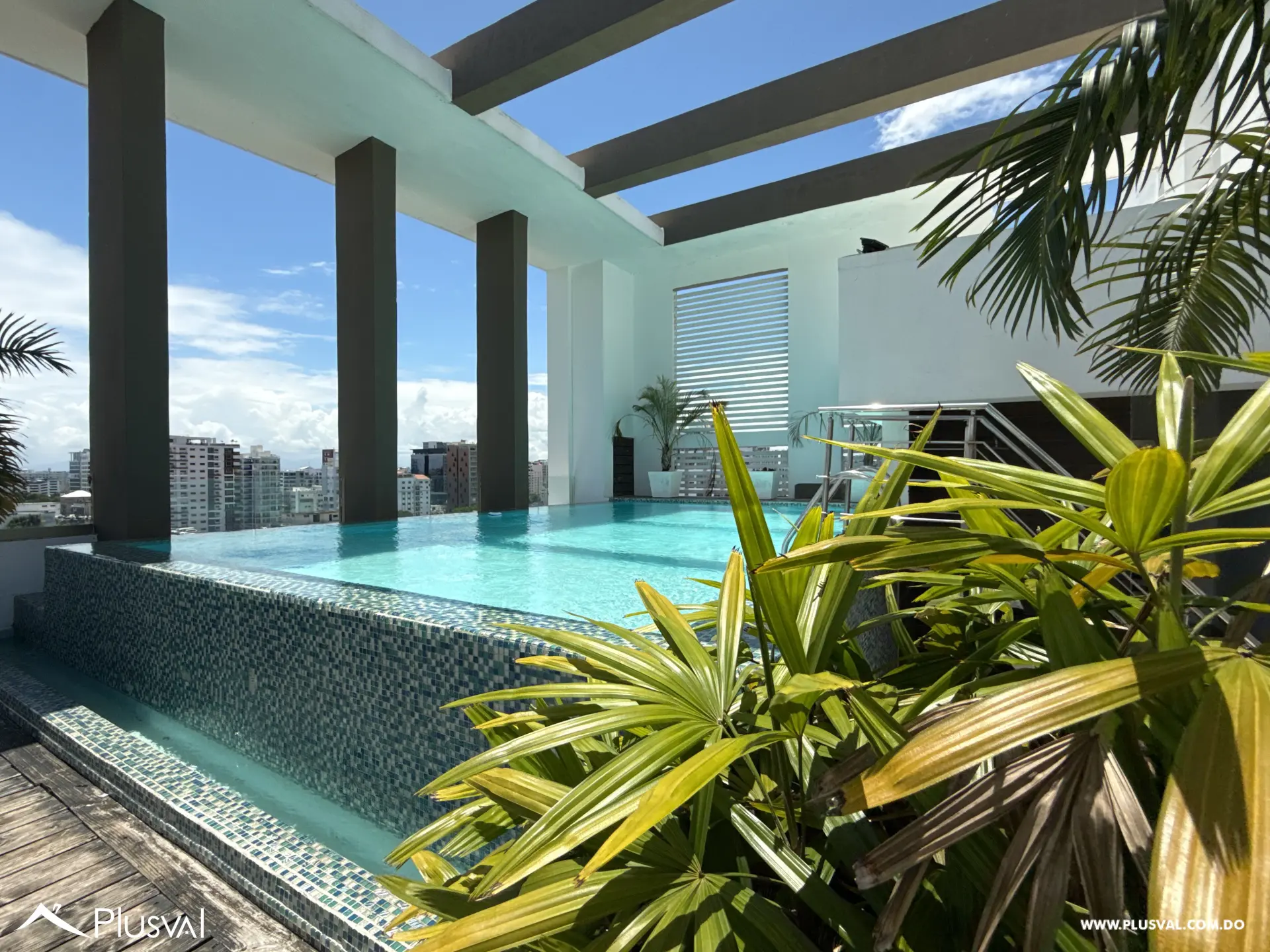 Apartamento amueblado en Naco con amenidades premium por solo US$950 506420
