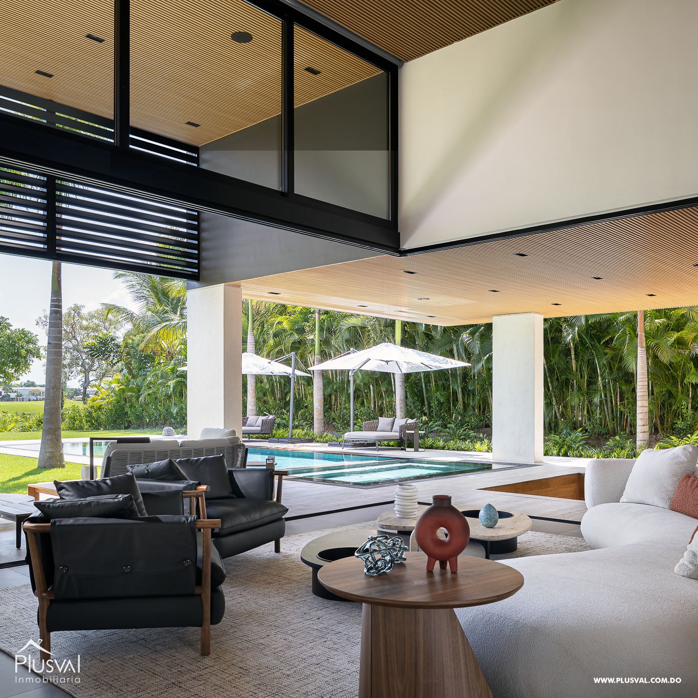 Modern Luxury Villa in Hacienda on sale, Punta Cana Resort. 370624