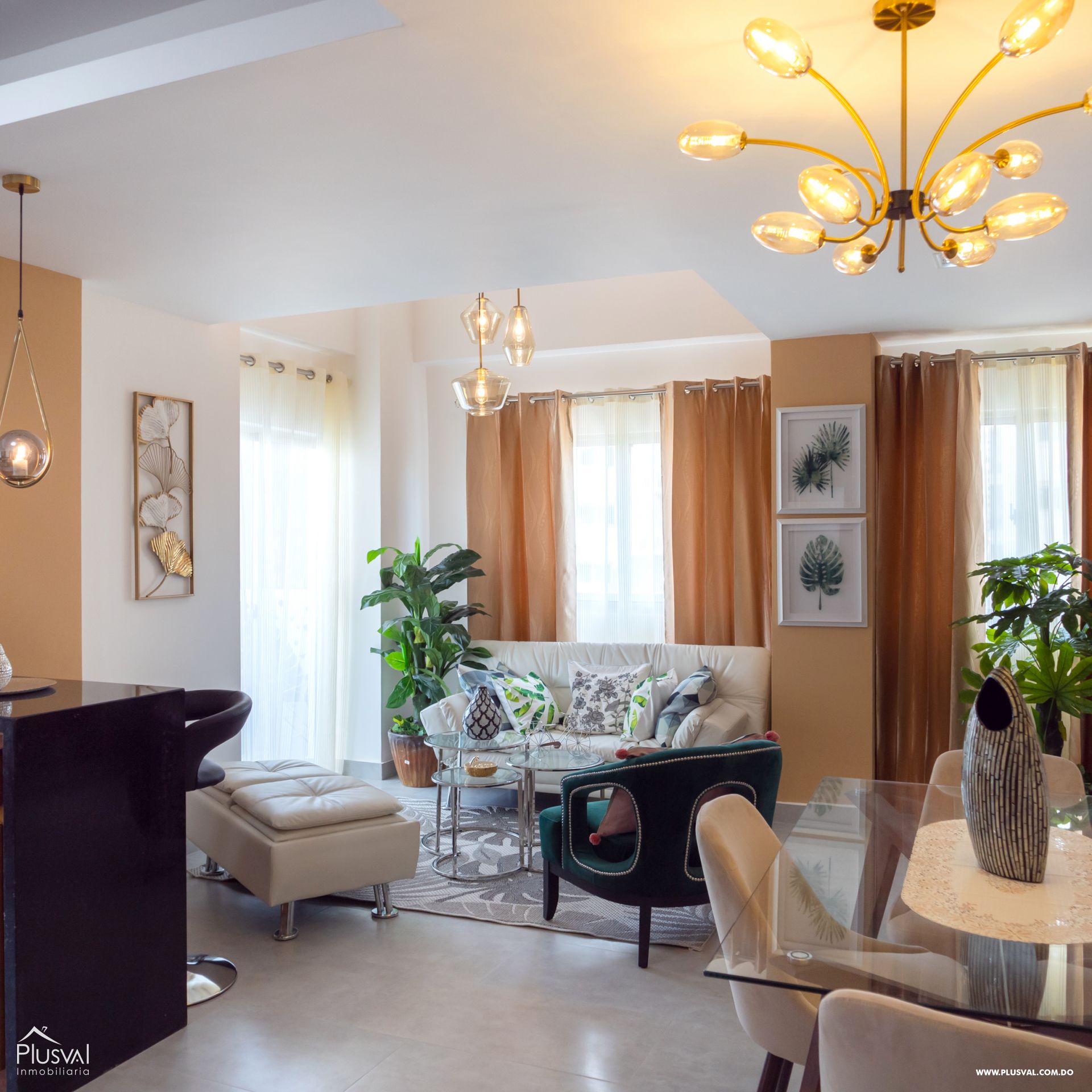 Apartamento en alquiler a corto plazo en Piantini. 215915