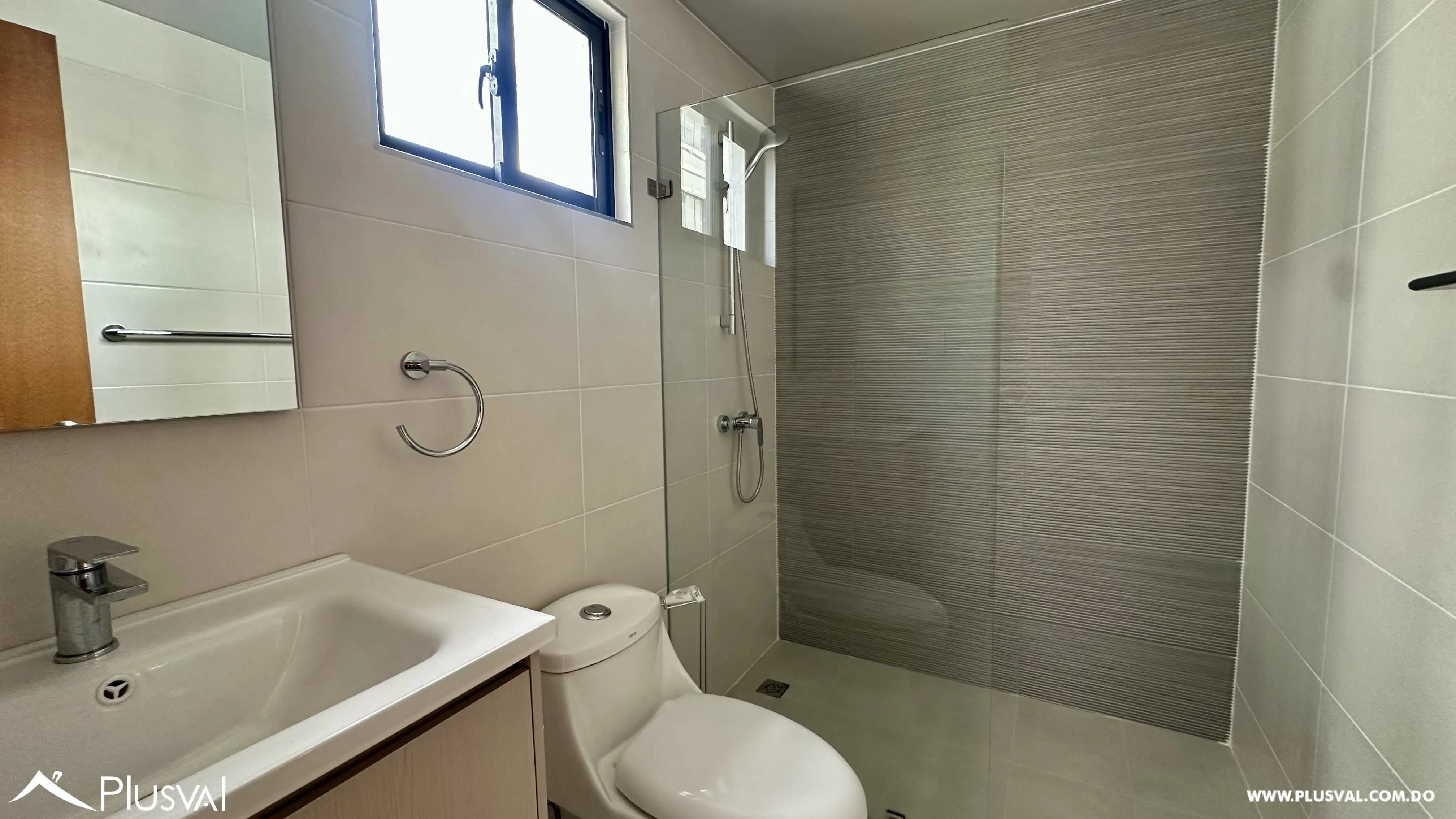 Apartamento en alquiler en Evaristo Morales 511897