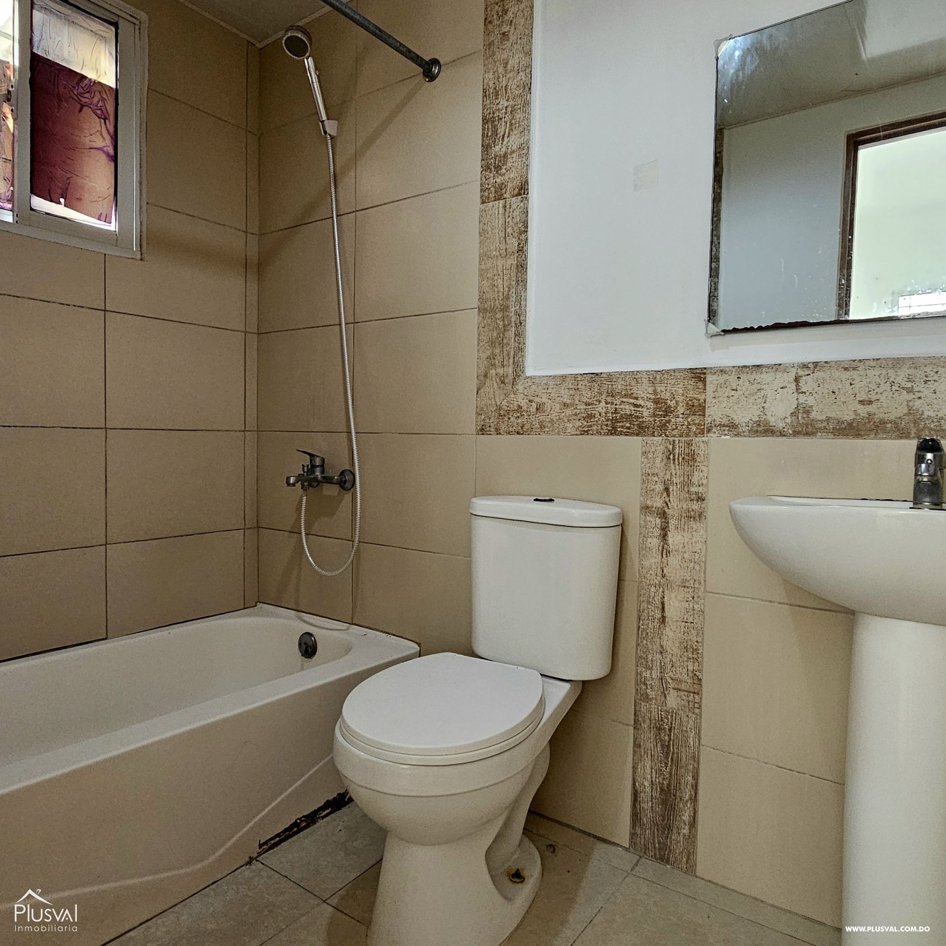 Apartamento de 3 habitaciones en Villa Aura, Residencial Cerrado 353718