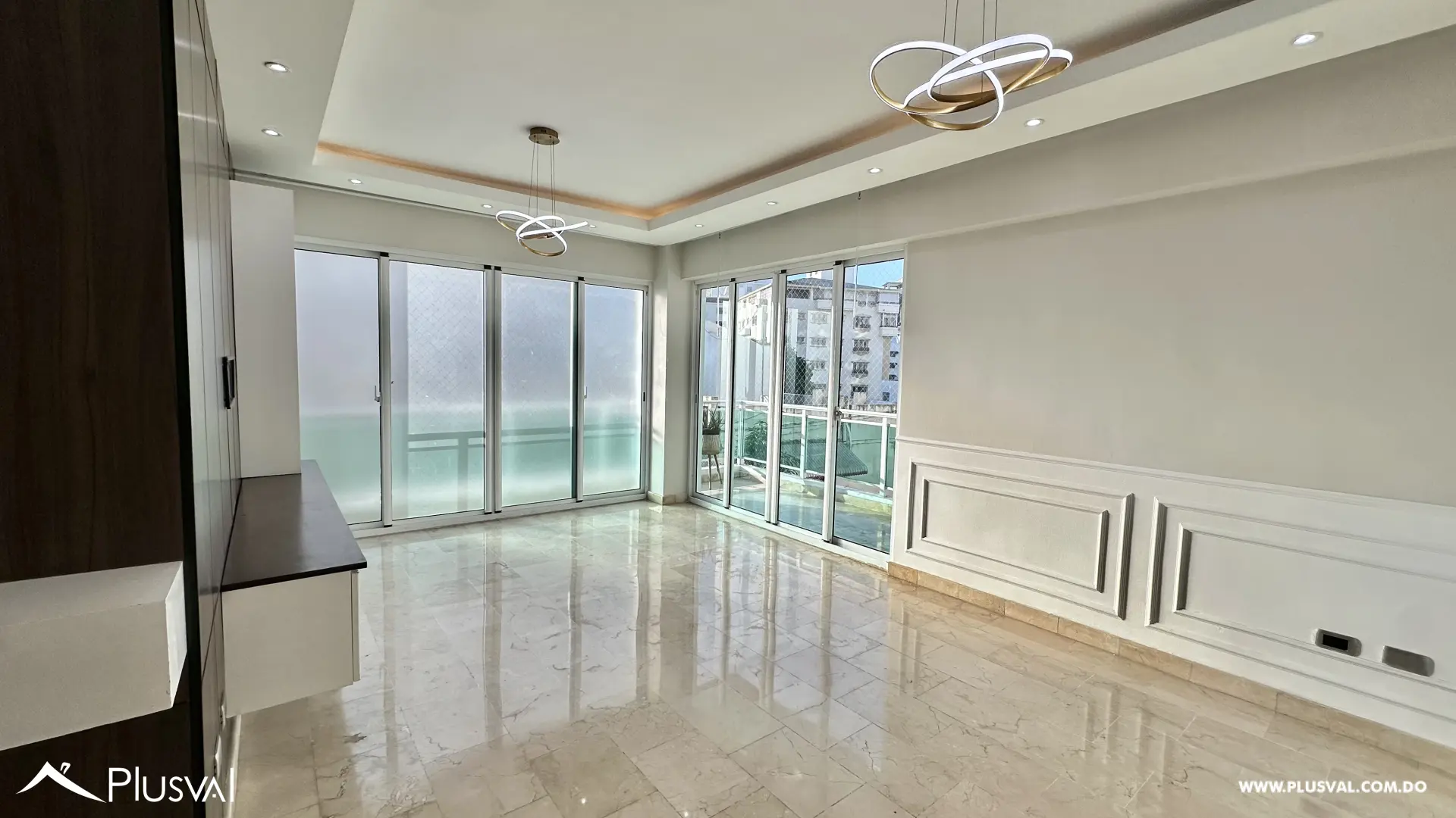 Apartamento en Alquiler en Naco 3 Habitaciones Cerca del Parque La Arboleda 517318